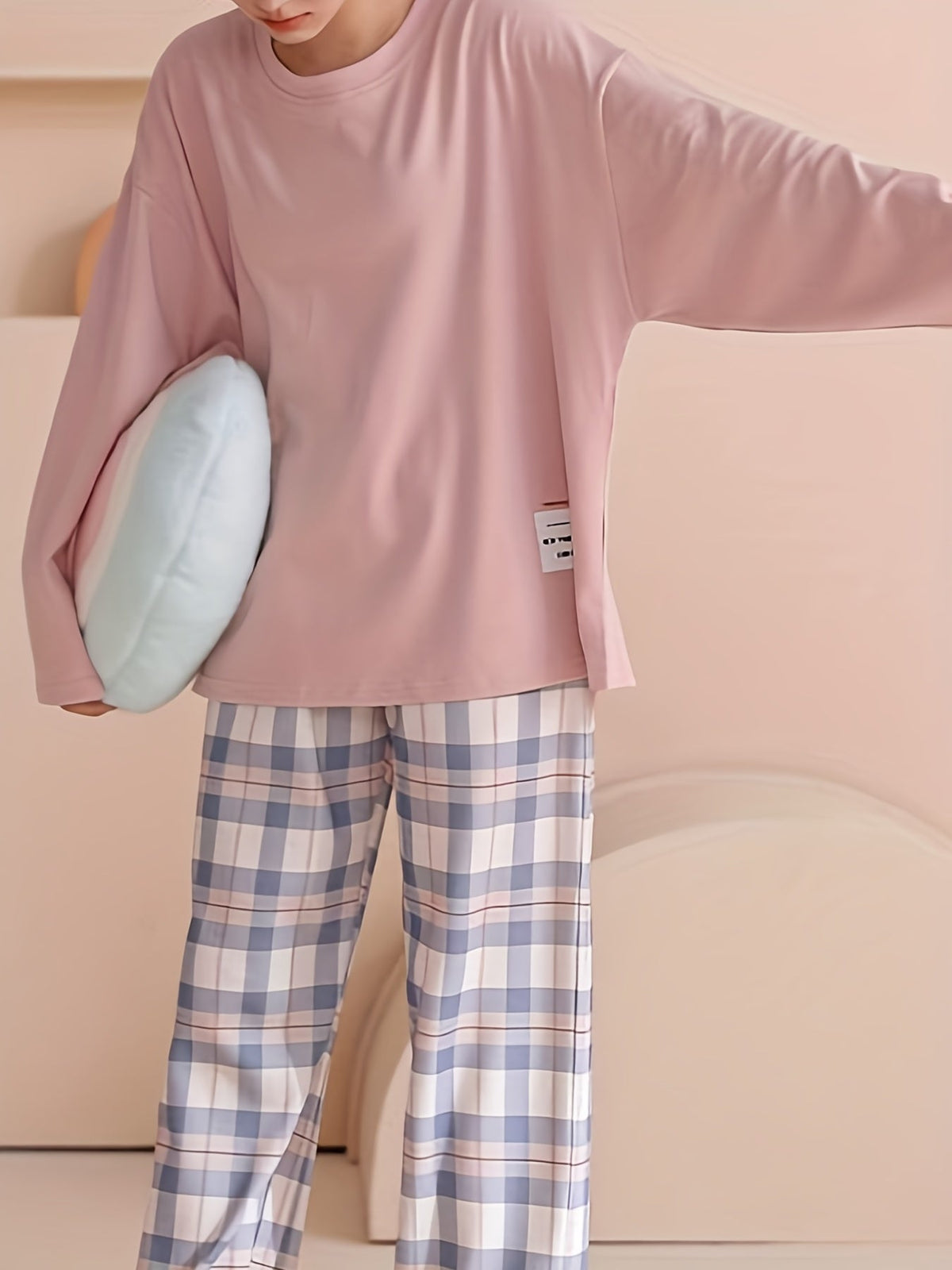 Relaxed Plaid Two-Piece Set | Soft Fabric | Casual Loungewear Outfit