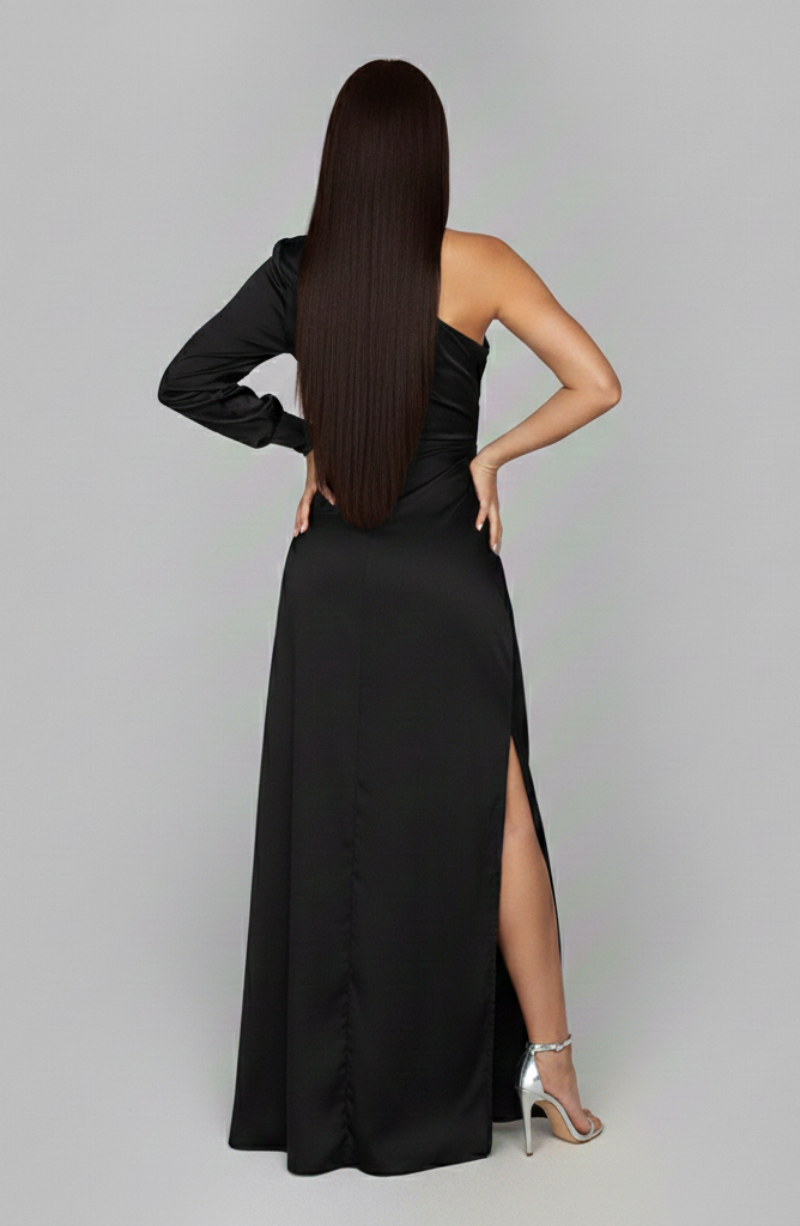 Maxi Dress with Refined Silhouette in Soft Fabric for Special Occasions