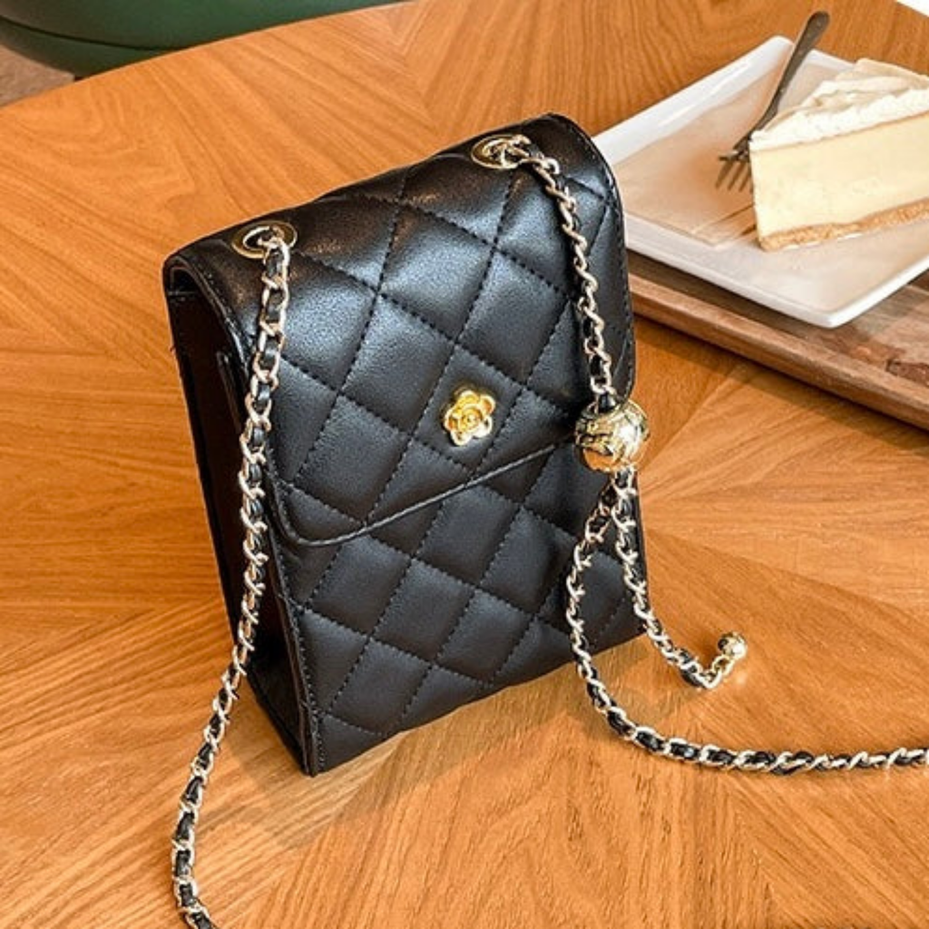 Genuine Leather Mini Crossbody Phone Bag UK – Everyday Use Accessory, Smart Casual & Evening