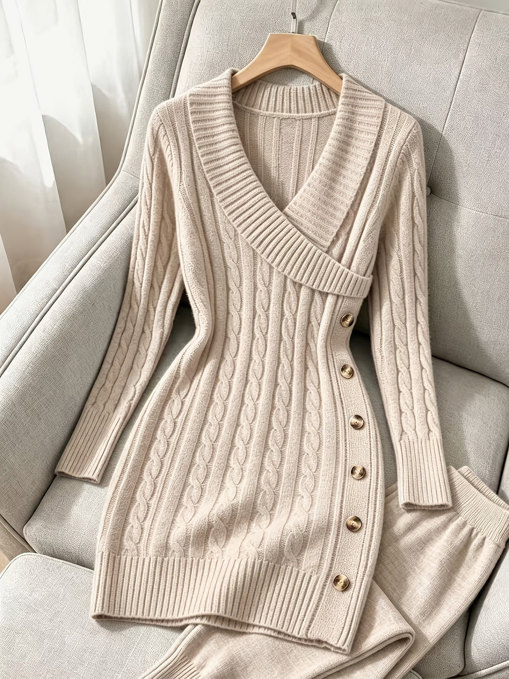 Cable-Knit V-Neck Dress for Halloween Parties and Celebrations