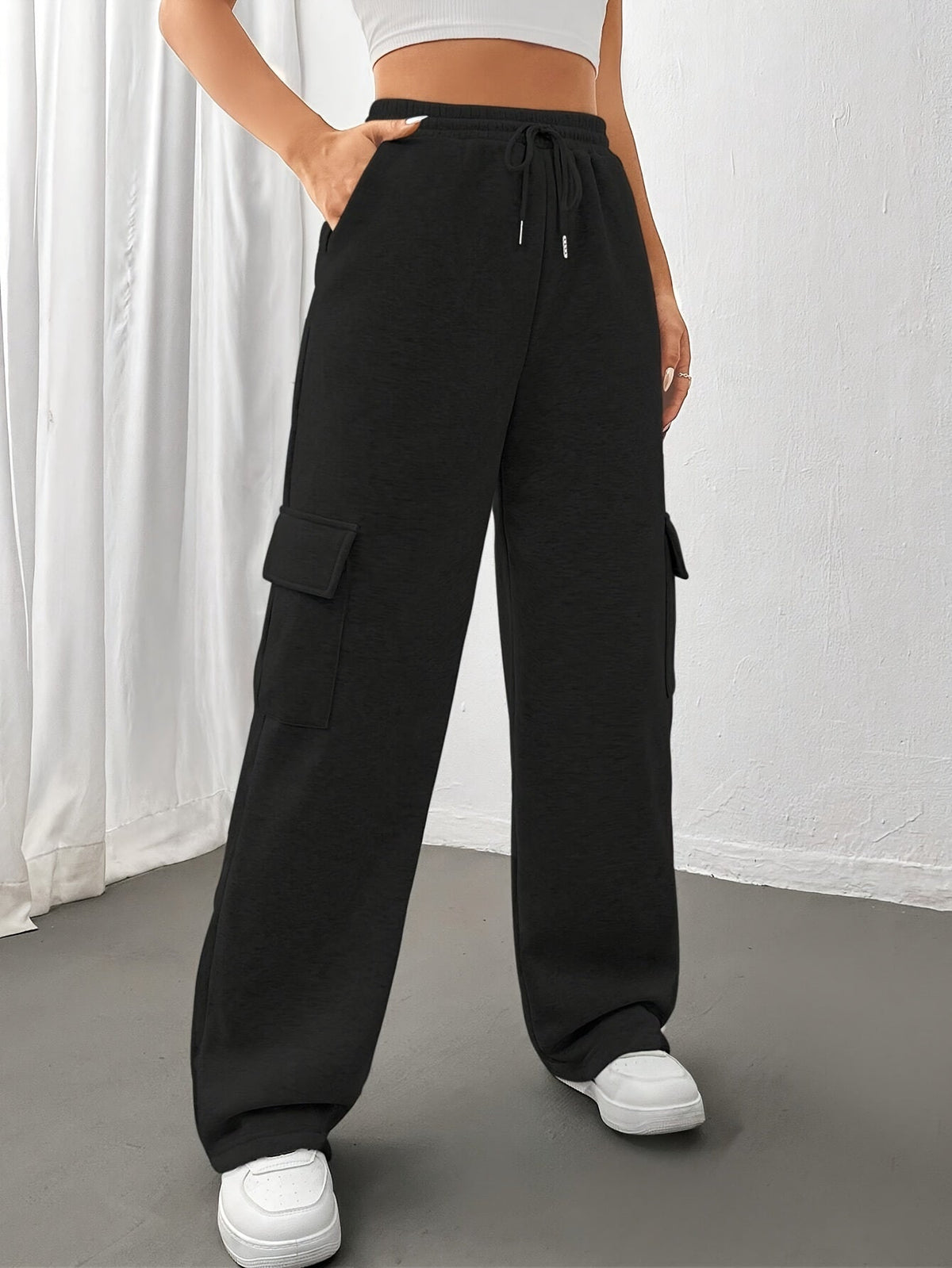 Relaxed Cargo Sweatpants for Women | Soft Cotton Blend | Casual Comfort Wear