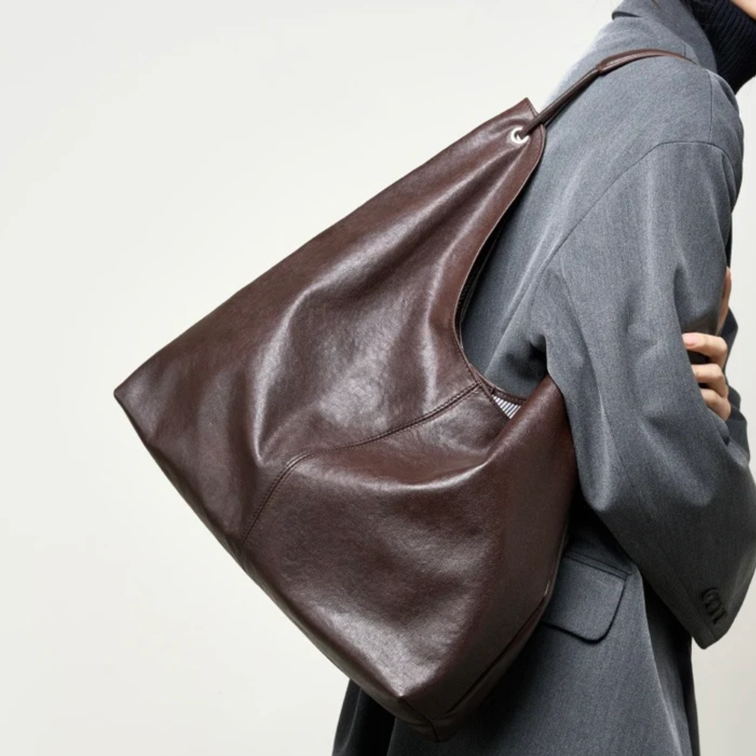Genuine Leather Tote Bag Women UK – Stylish Handbag for Workwear, Smart Casual