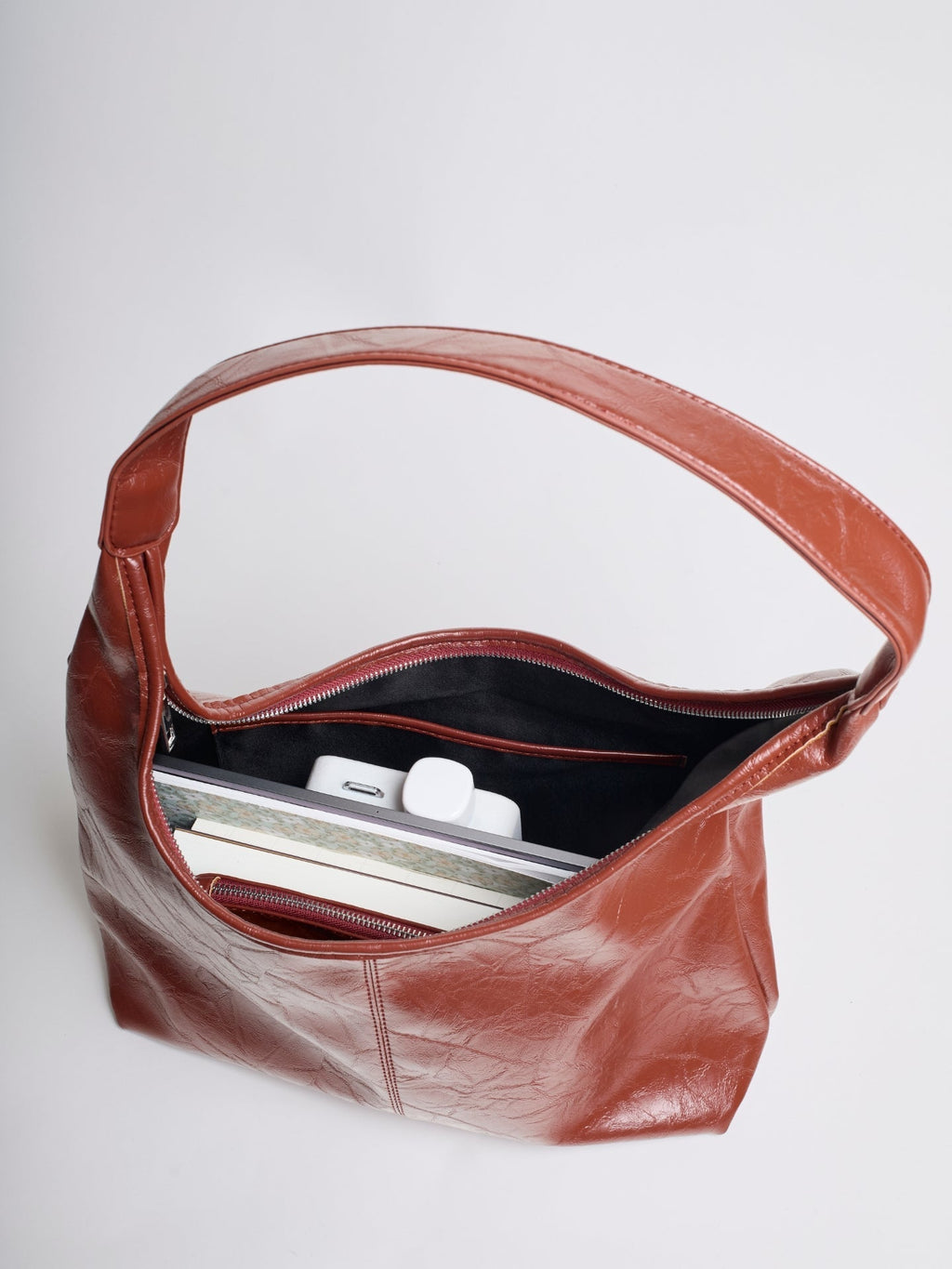 Black Distressed Vegan Leather Tote Bag Women UK – Stylish Durable Everyday Use, Smart Casual Office