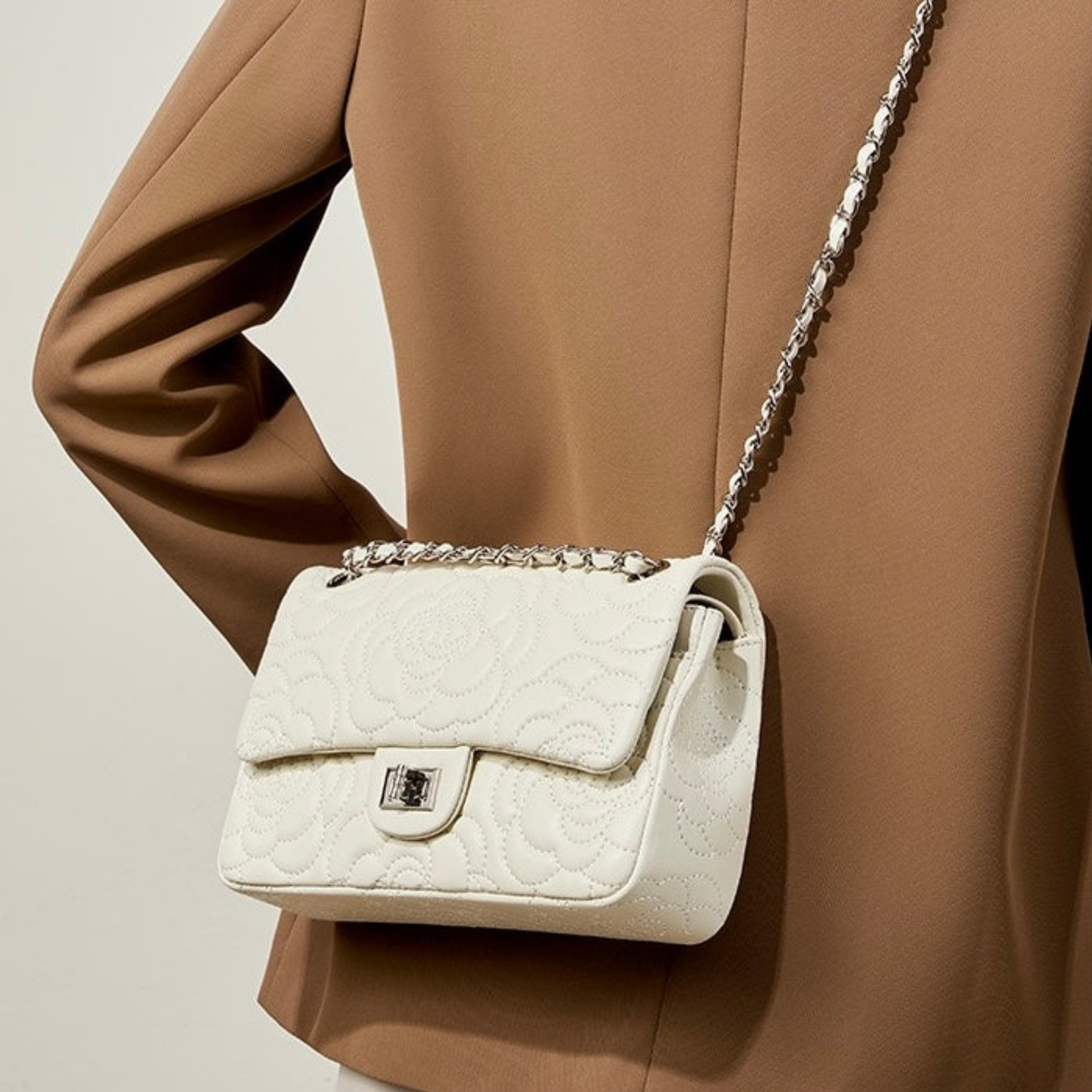 Genuine Sheepskin Crossbody Bag UK – Everyday Use, Smart Casual Accessory
