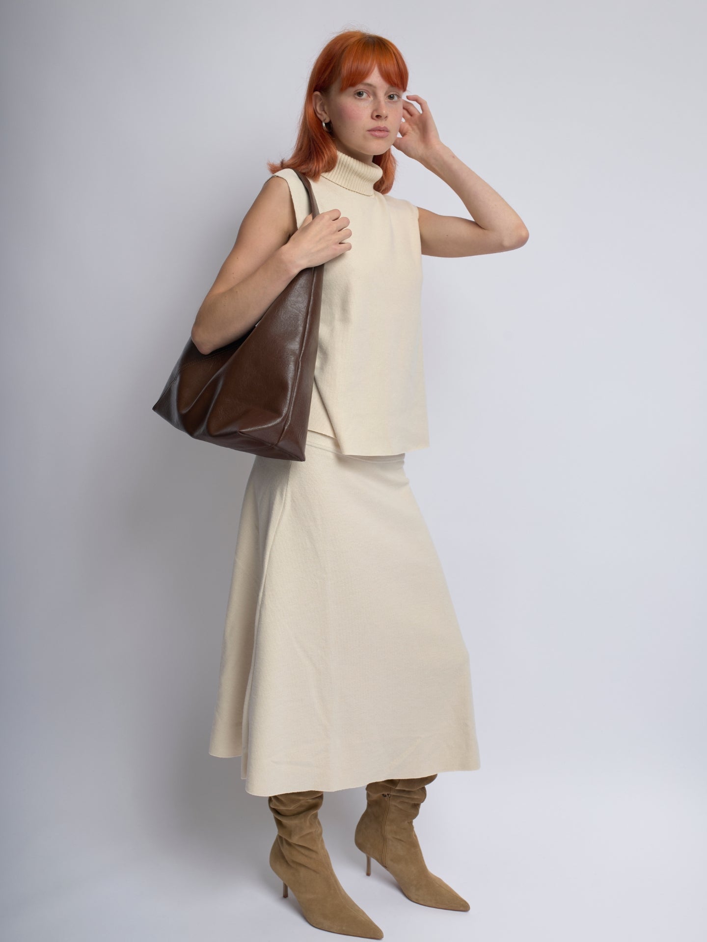Brown Leather Shoulder Bag Women UK – Versatile Handbag for Workwear, Smart Casual