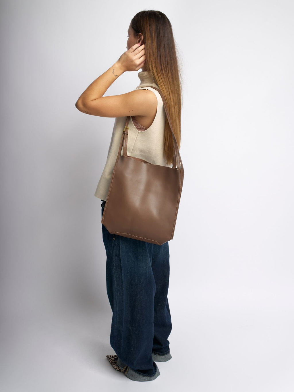 Vegan Leather Shoulder Bag Women UK – Daily Chic Design for Brunch, Smart Casual