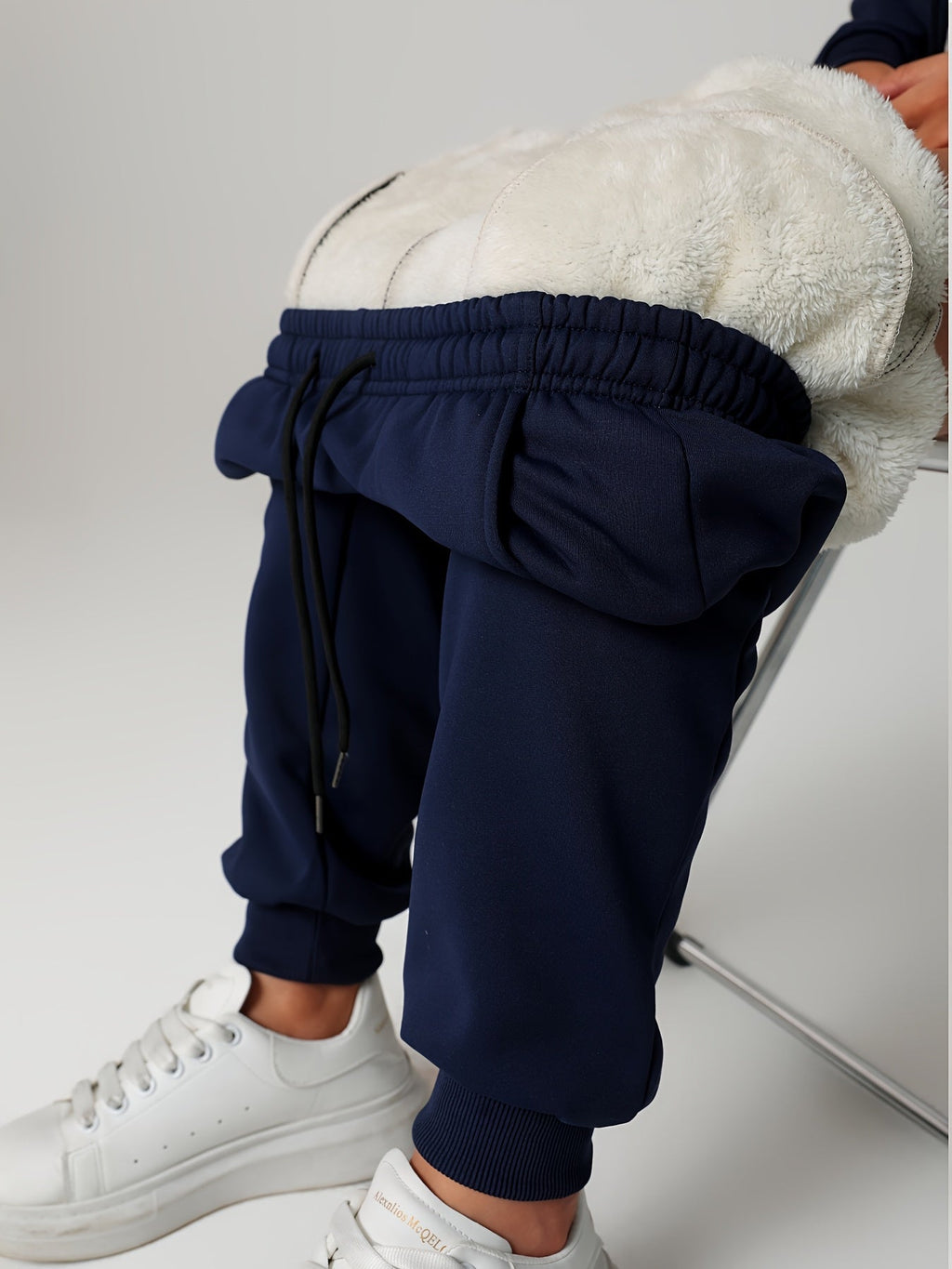 Cozy Cuffed Joggers for Women | Soft Fleece Material | Casual Loungewear
