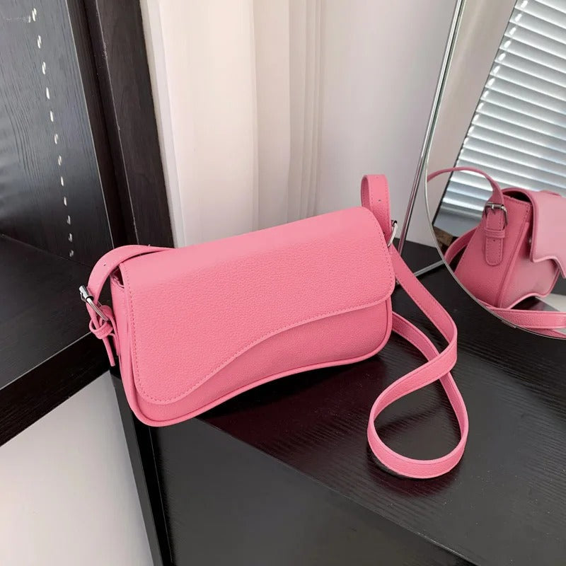 Baguette Shoulder Bag Women UK – Curved Design Handbag, Smart Casual Office Wear & Evening