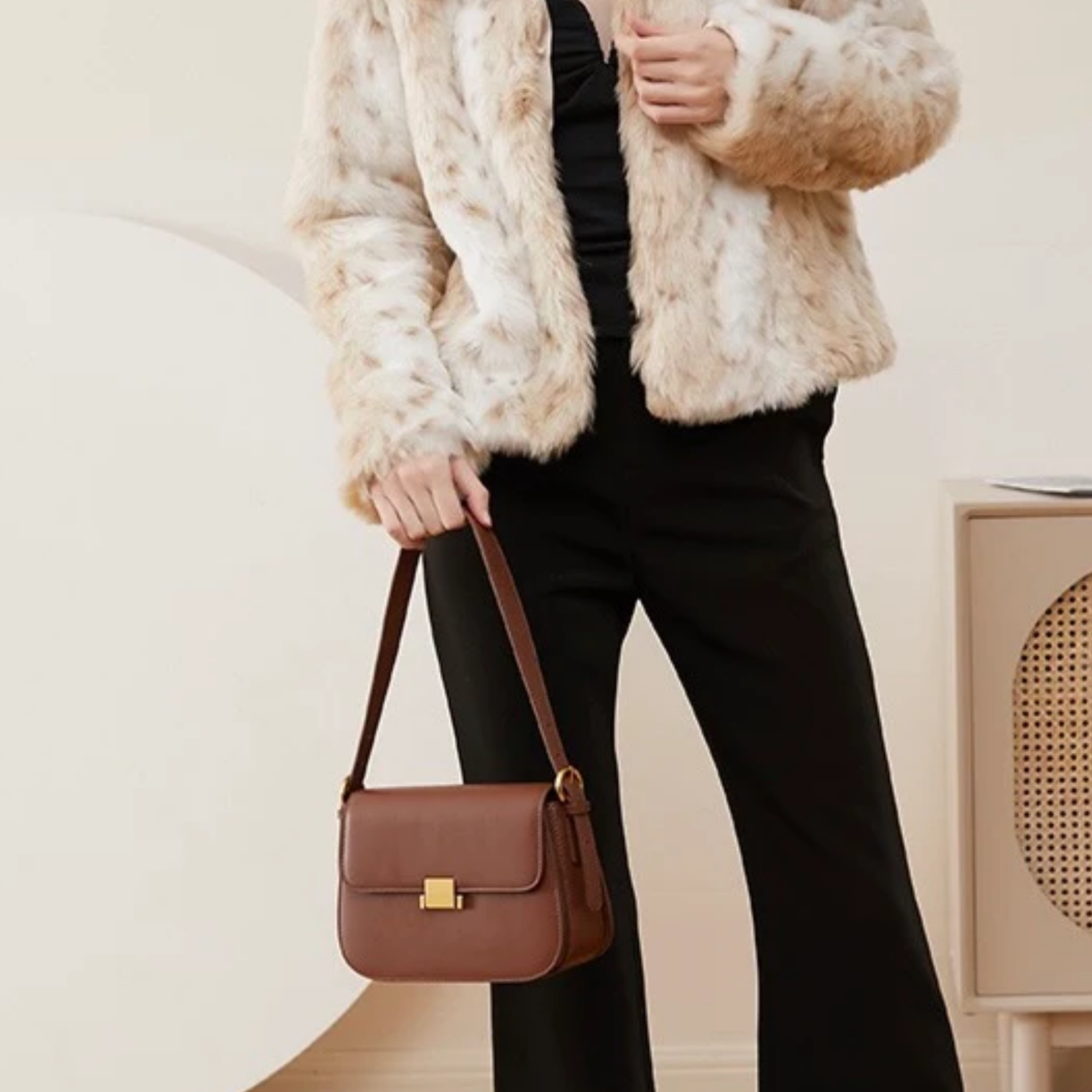 Brown Genuine Leather Crossbody Shoulder Bag Women UK – Stylish Everyday Use, Smart Casual
