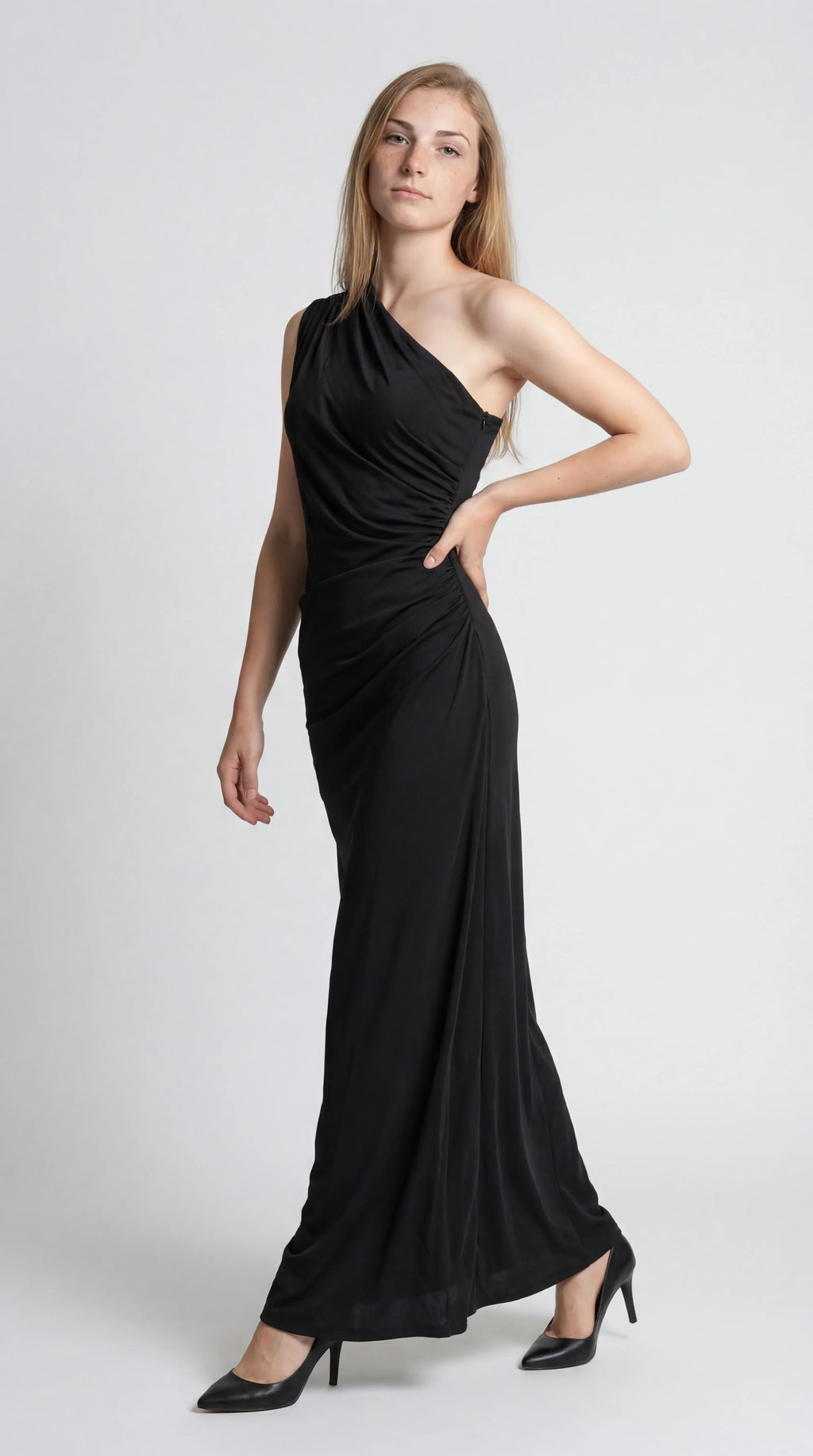 Asymmetric One-Shoulder Maxi Dress with Draped Detail for Evening Events
