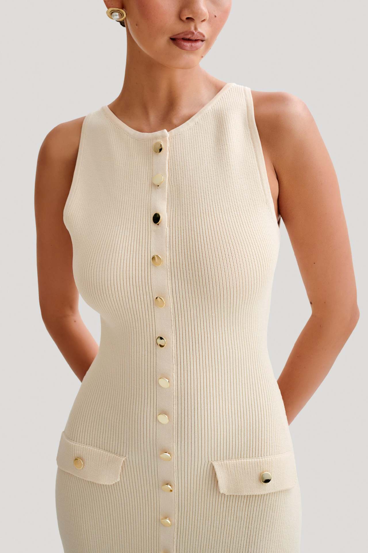 Sleeveless Ribbed Maxi Dress with Button-Down Front for Casual Outings