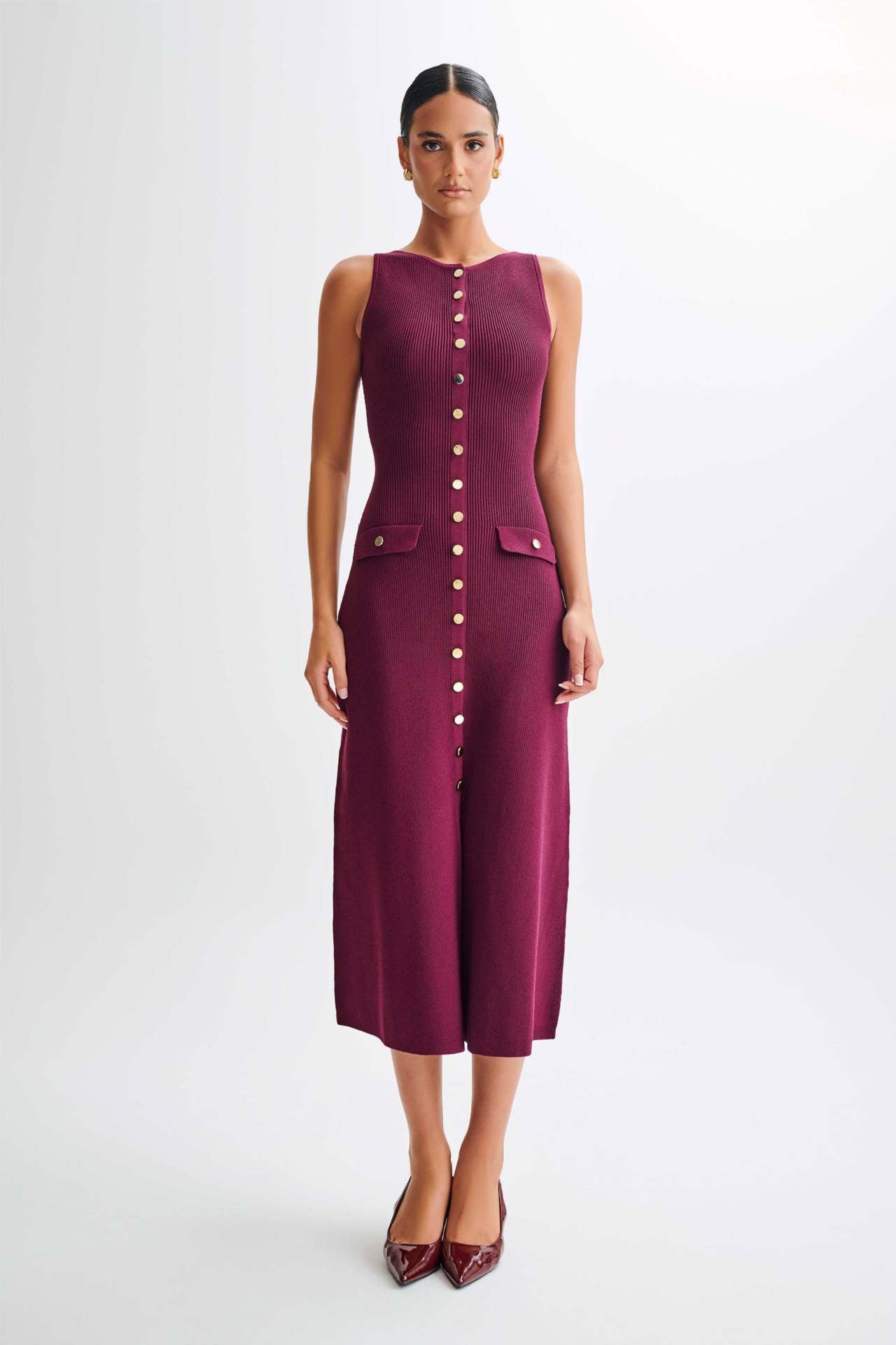 Sleeveless Ribbed Maxi Dress with Button-Down Front for Casual Outings