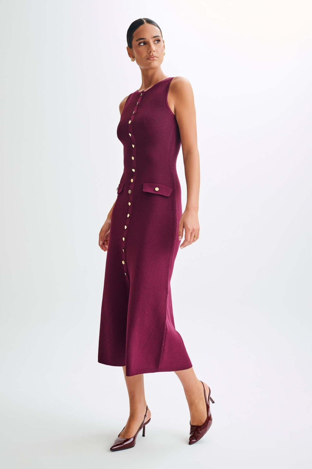 Sleeveless Ribbed Maxi Dress with Button-Down Front for Casual Outings