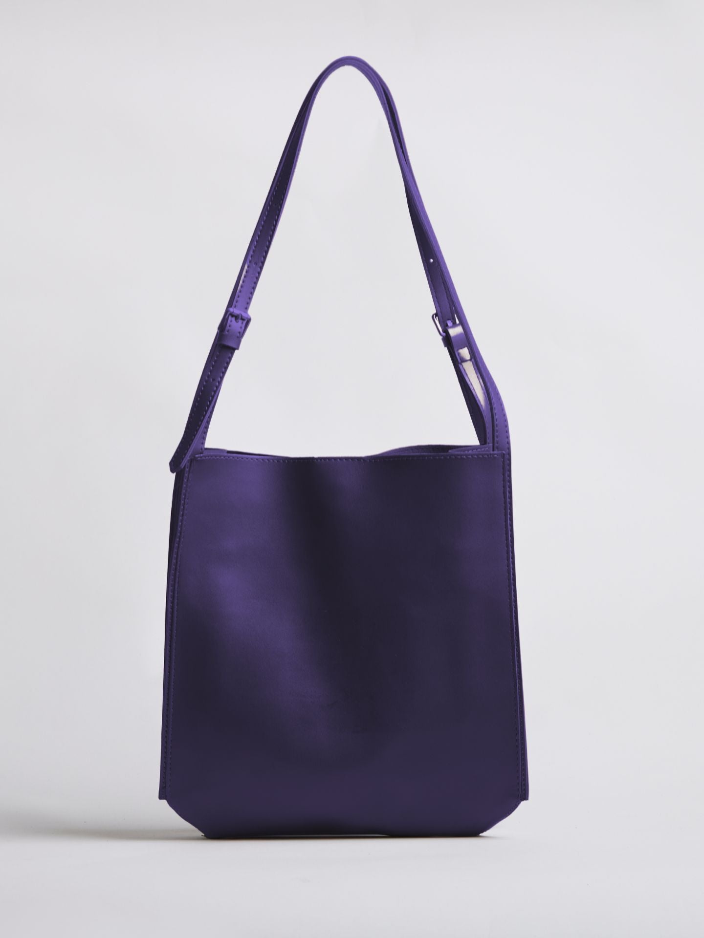 Vegan Leather Shoulder Bag Women UK – Daily Chic Design for Brunch, Smart Casual