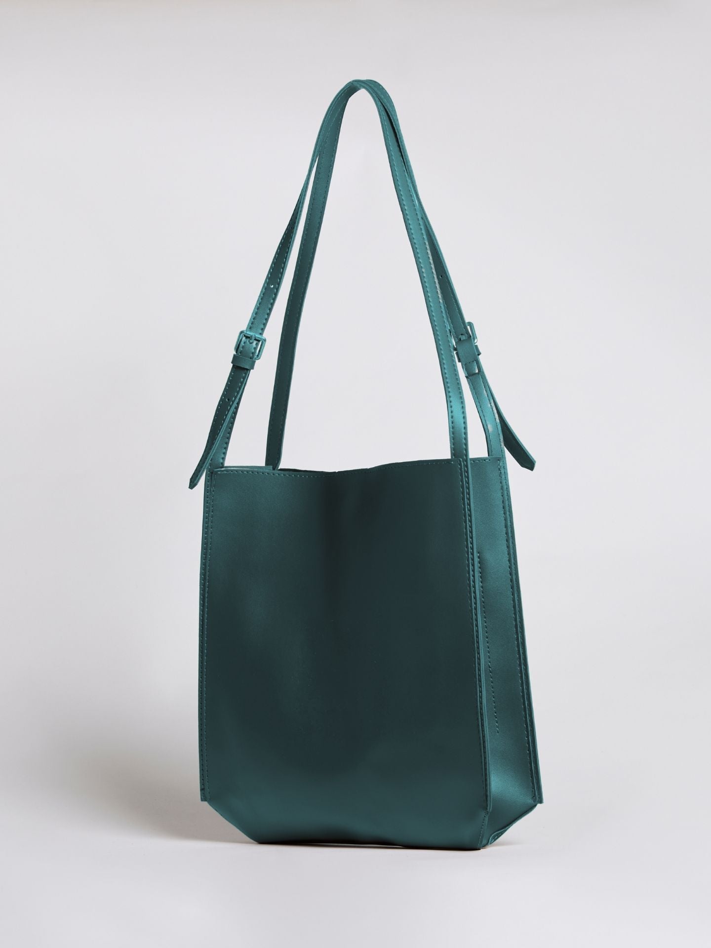 Vegan Leather Shoulder Bag Women UK – Daily Chic Design for Brunch, Smart Casual