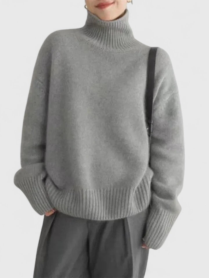 Elegant Knit Jumper in Soft Fabric for Casual or Formal Wear