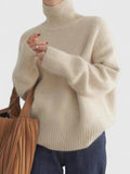 Elegant Knit Jumper in Soft Fabric for Casual or Formal Wear