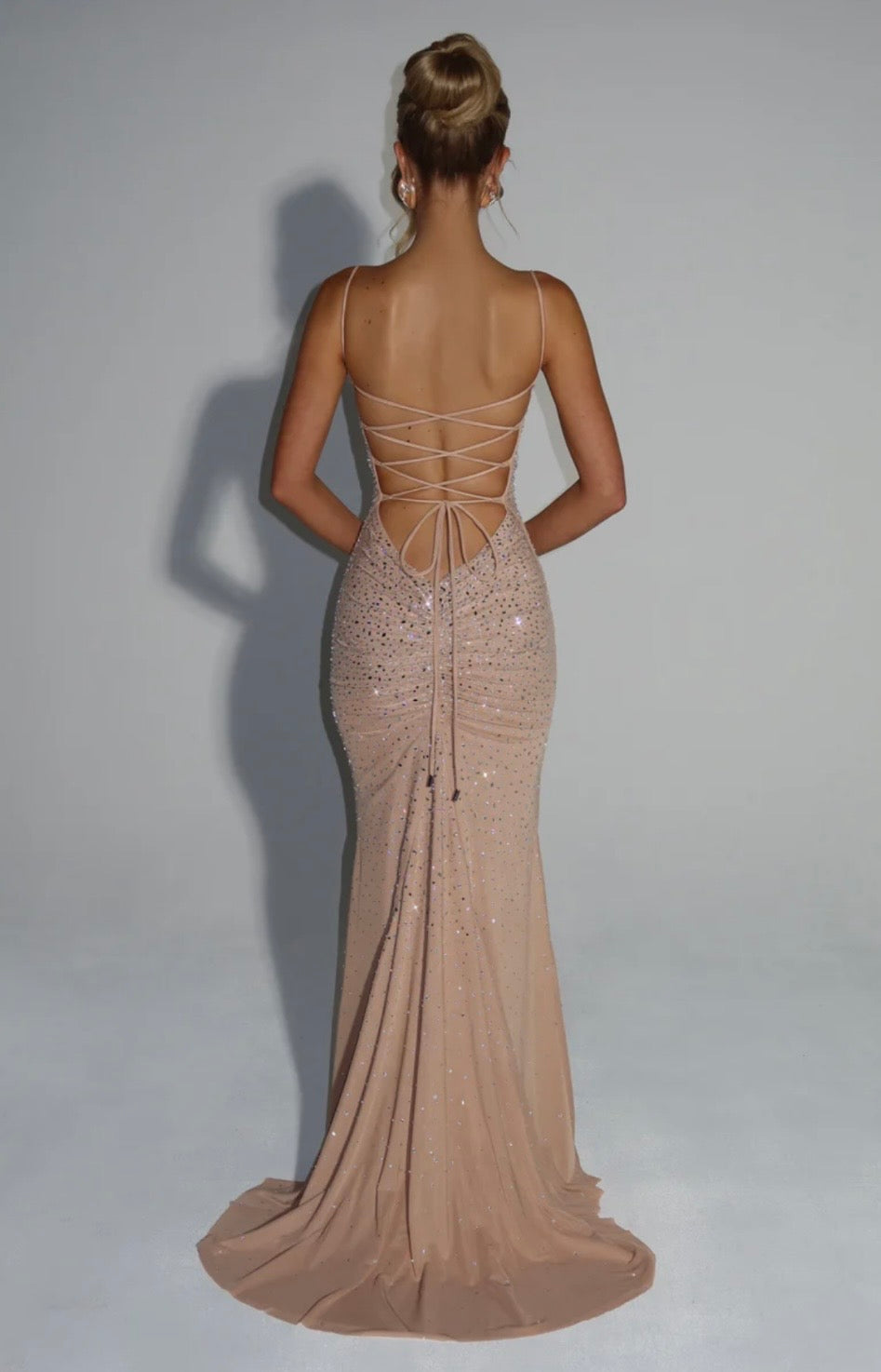 Light-Reflective Sculpted Maxi Dress Women UK – Elegant Evening Gown, Black Tie Cocktail