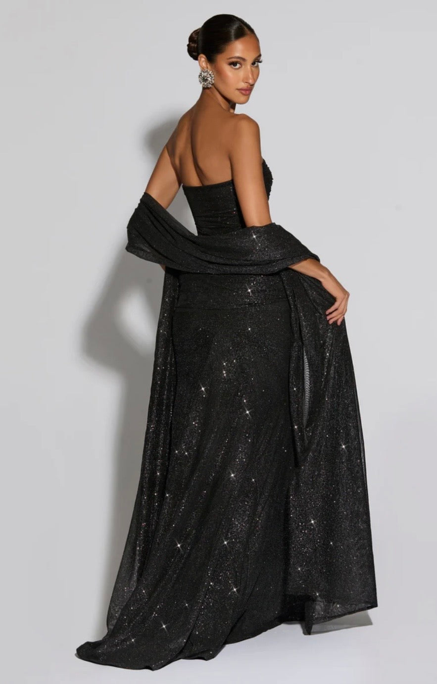 Glittering Mesh Maxi Dress with Sculpted Silhouette for Evening Events