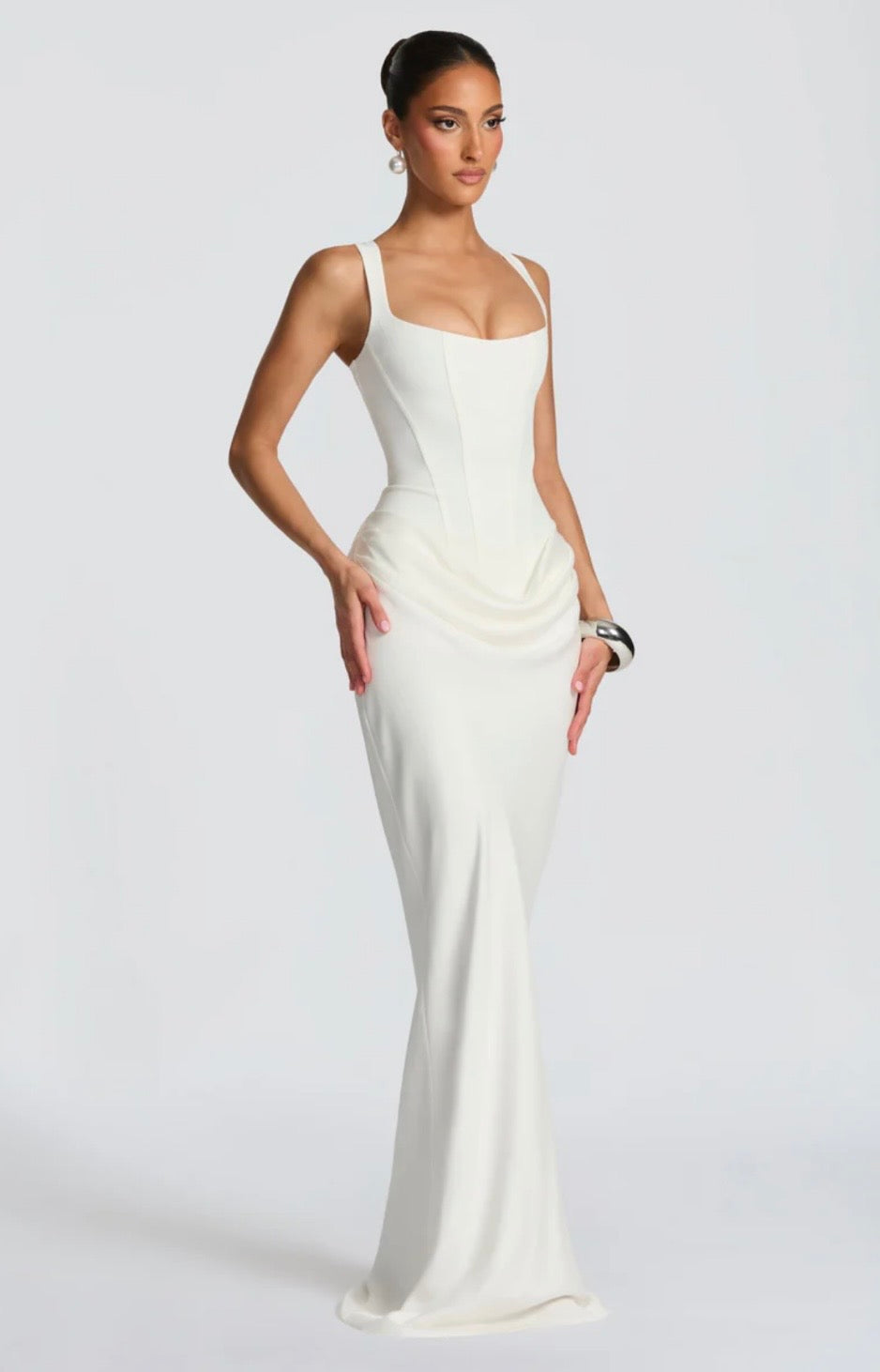 Lowered Waist Square Neck Crepe Maxi Dress for Formal Events