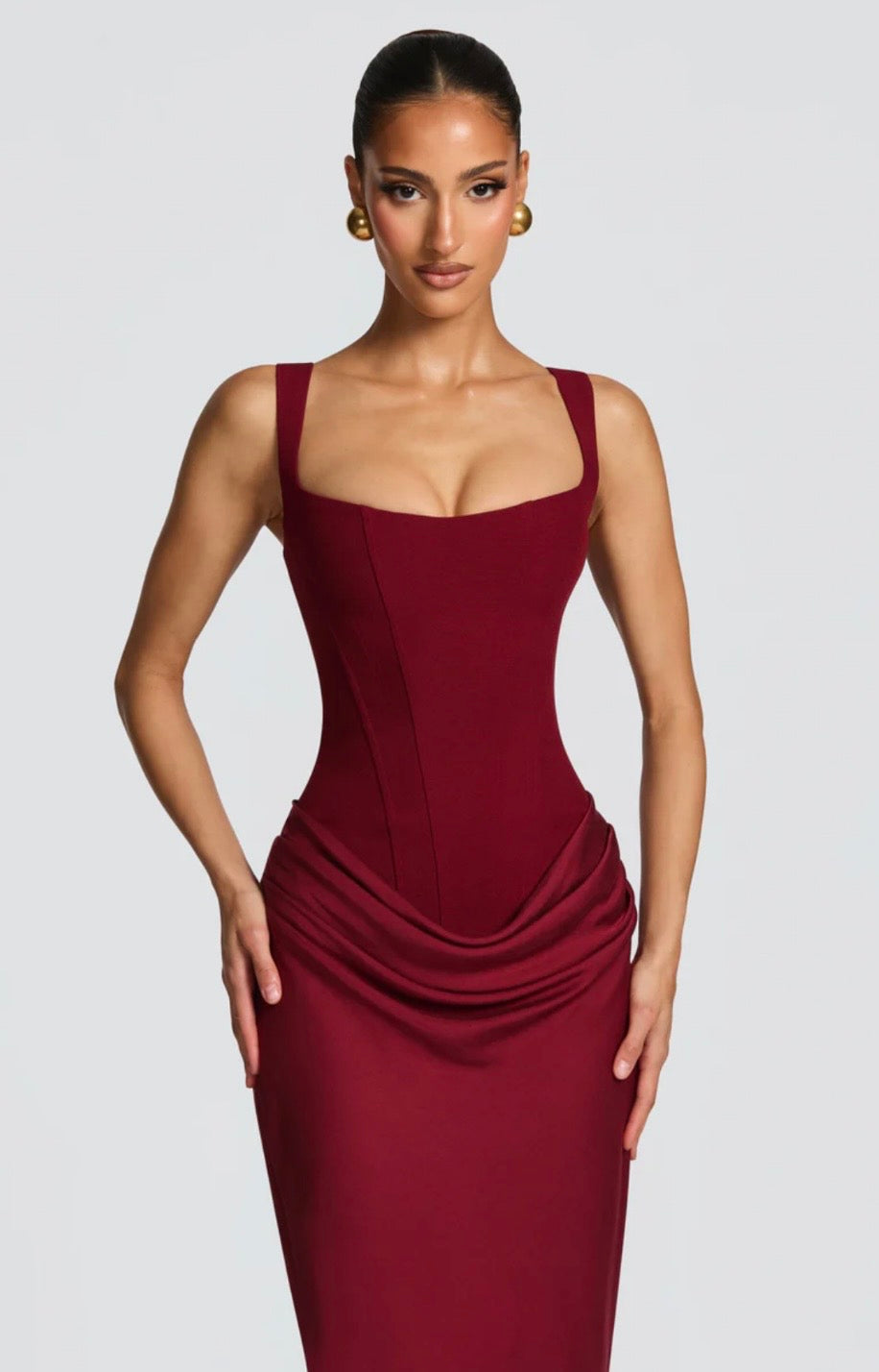 Lowered Waist Square Neck Crepe Maxi Dress for Formal Events