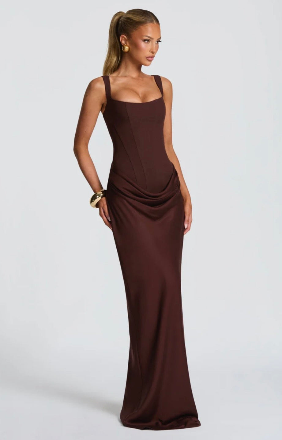 Lowered Waist Square Neck Crepe Maxi Dress for Formal Events