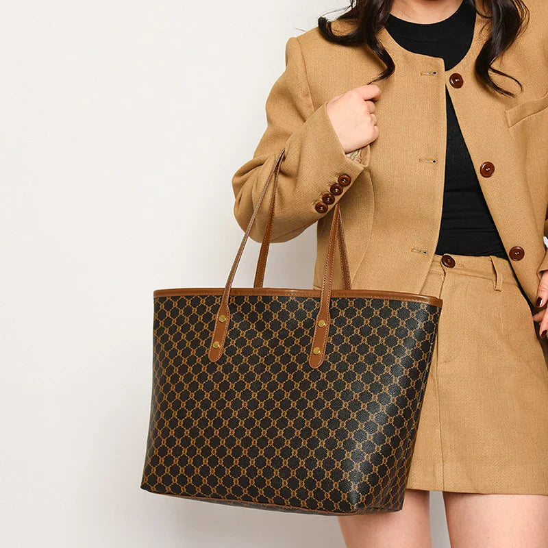 Leather Shoulder Bag UK – Everyday Use Accessory, Smart Casual & Office Wear