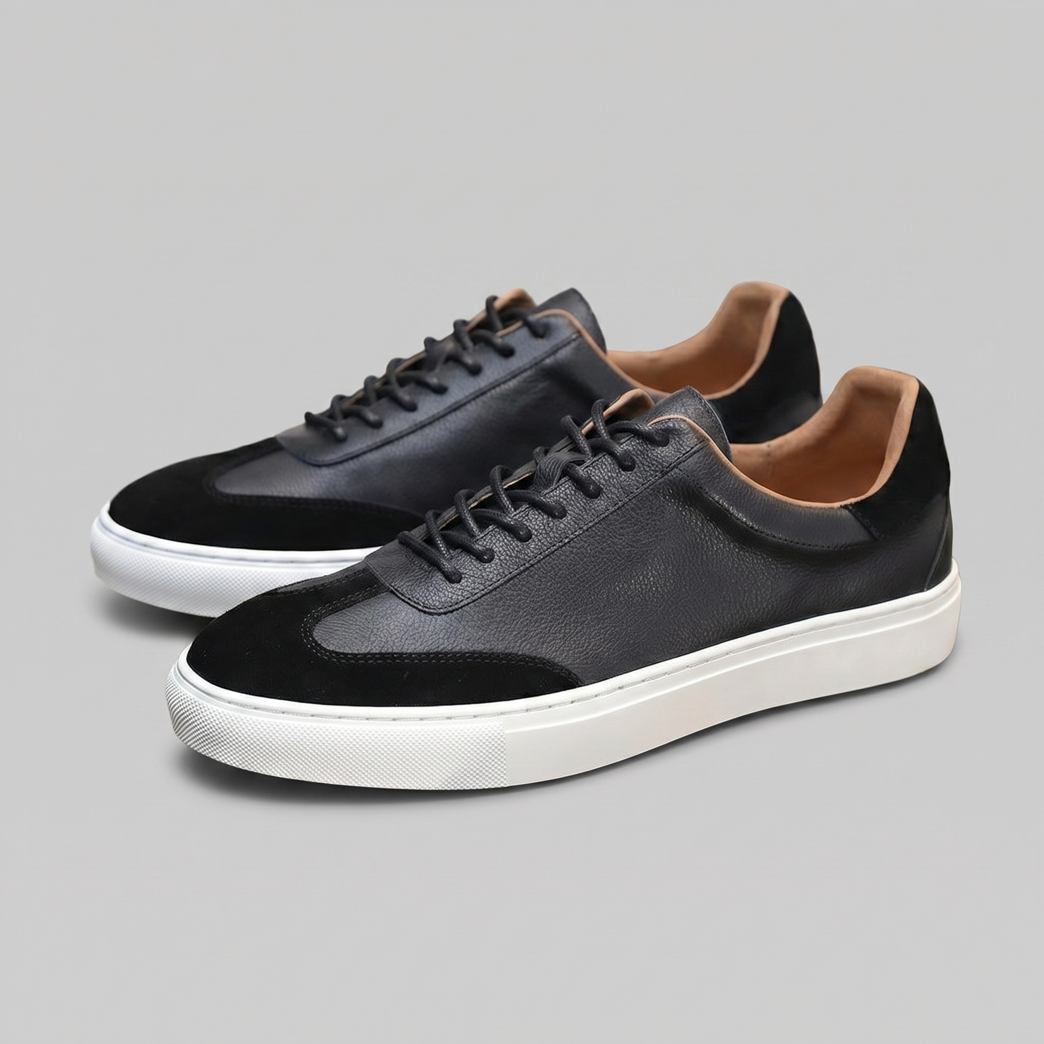 Low-Top Leather Sneakers for Men - Casual Footwear for Everyday Wear