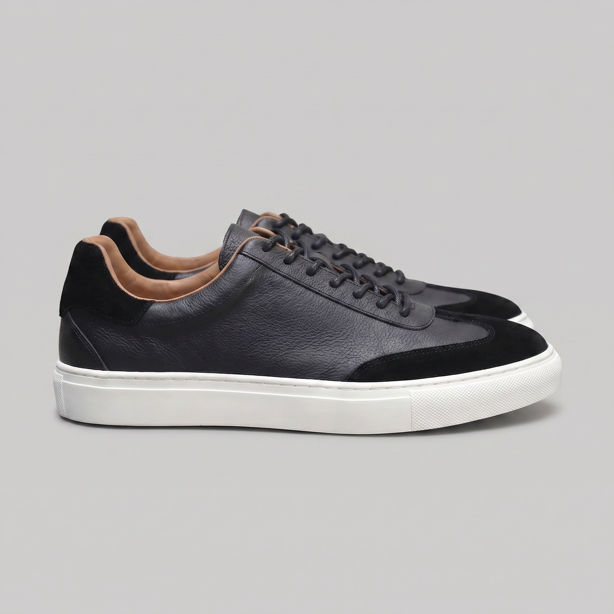 Low-Top Leather Sneakers for Men - Casual Footwear for Everyday Wear