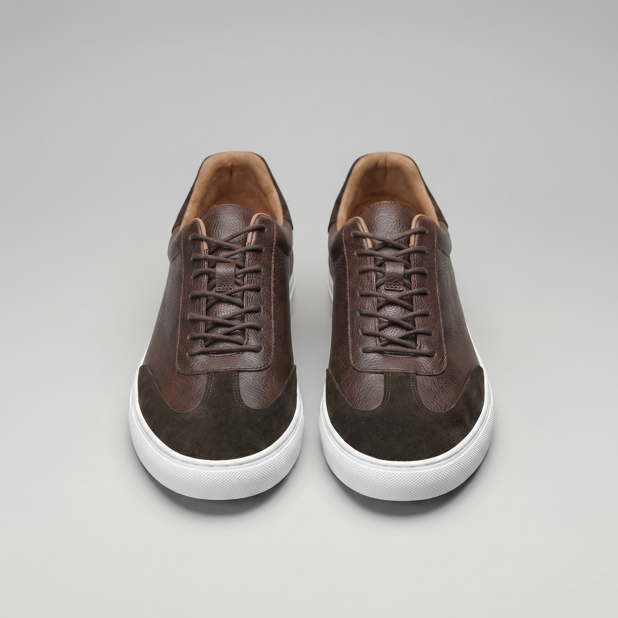 Low-Top Leather Sneakers for Men - Casual Footwear for Everyday Wear