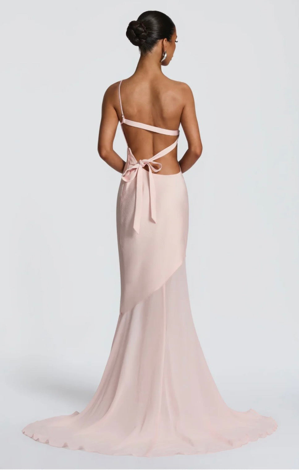 Maxi Dress with Bias-Cut Design | Layered Fluid Fabric for Evening Wear
