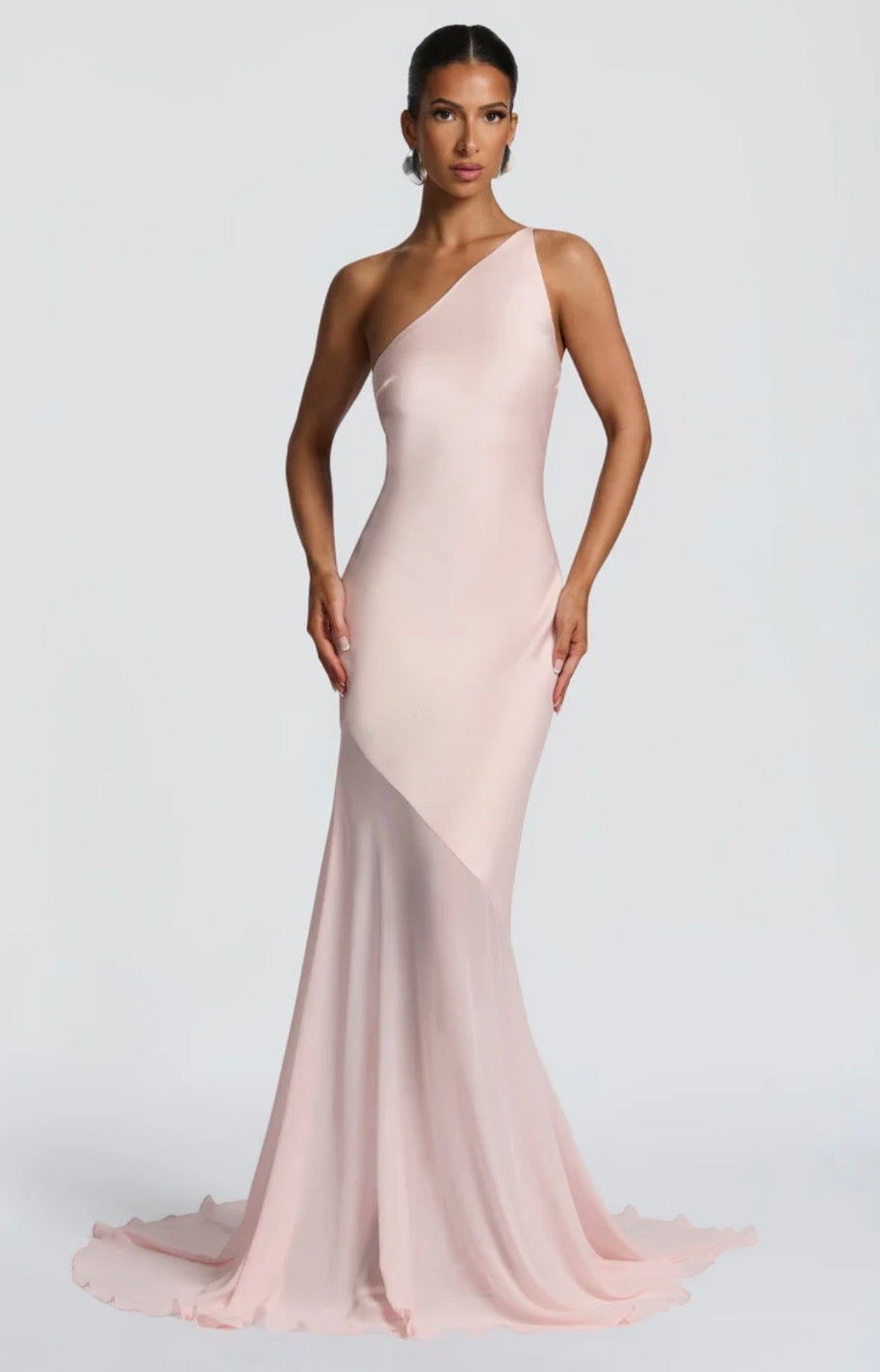 Maxi Dress with Bias-Cut Design | Layered Fluid Fabric for Evening Wear