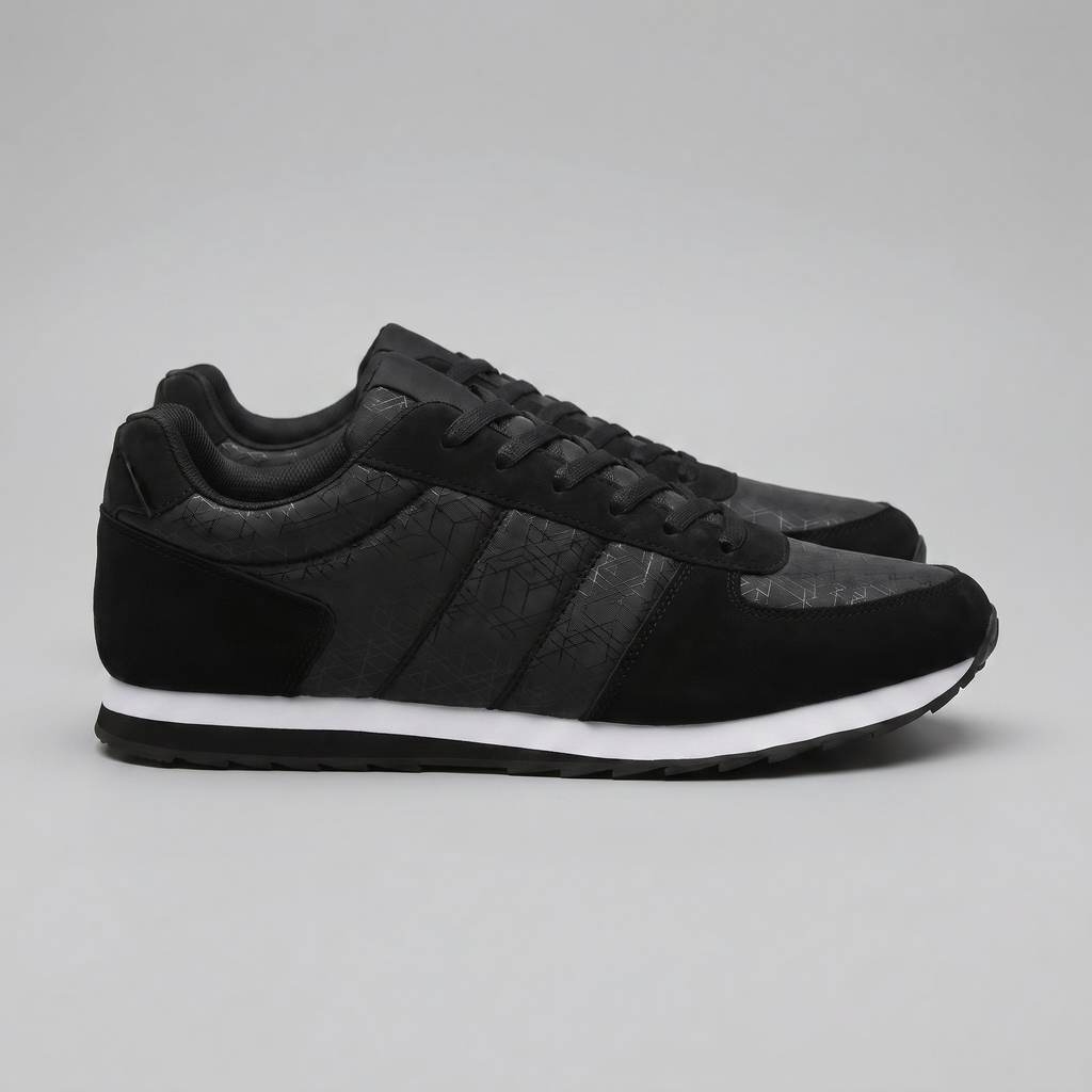 Men's Low-Top Sneakers with Patterned Design for Casual Wear