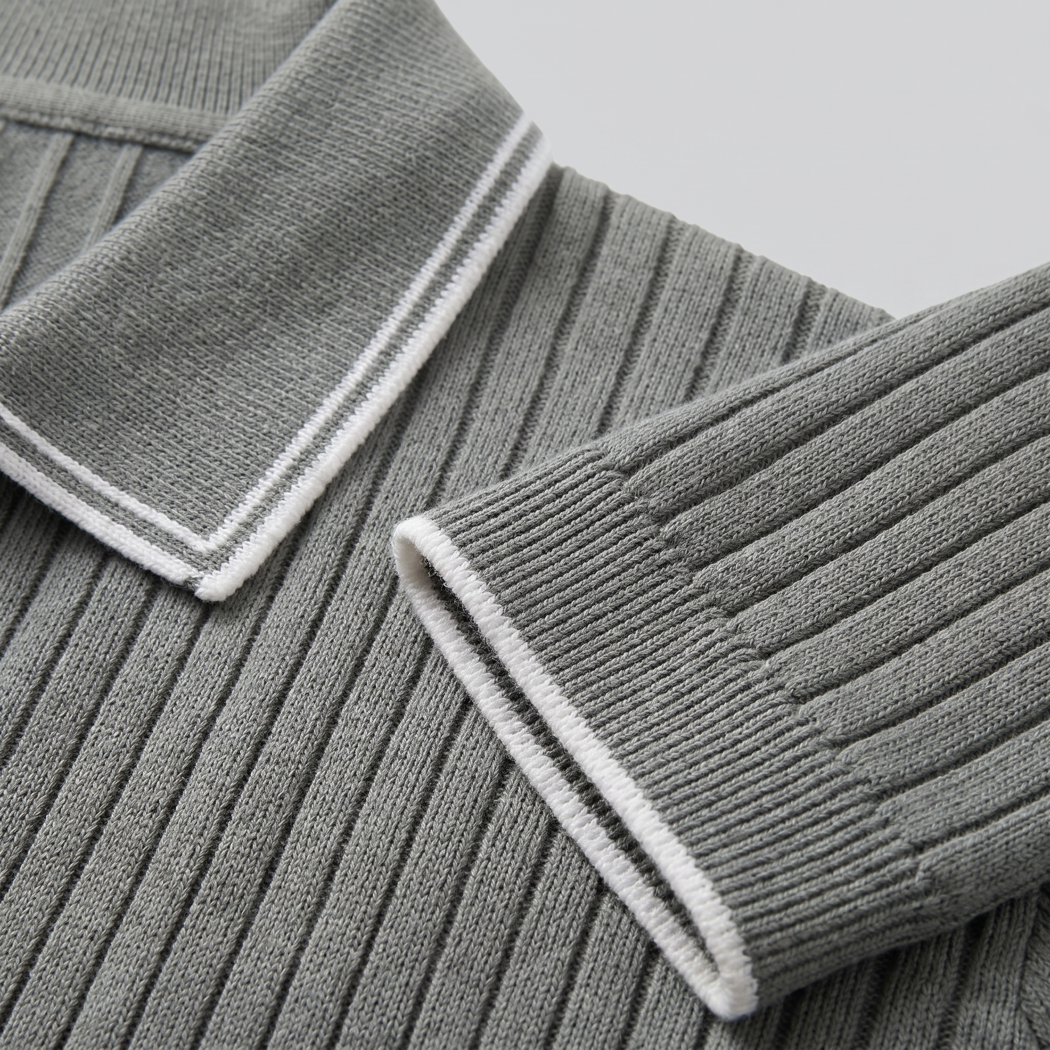 Men's Ribbed Knit Polo Shirt with Contrast Trim for Casual Wear