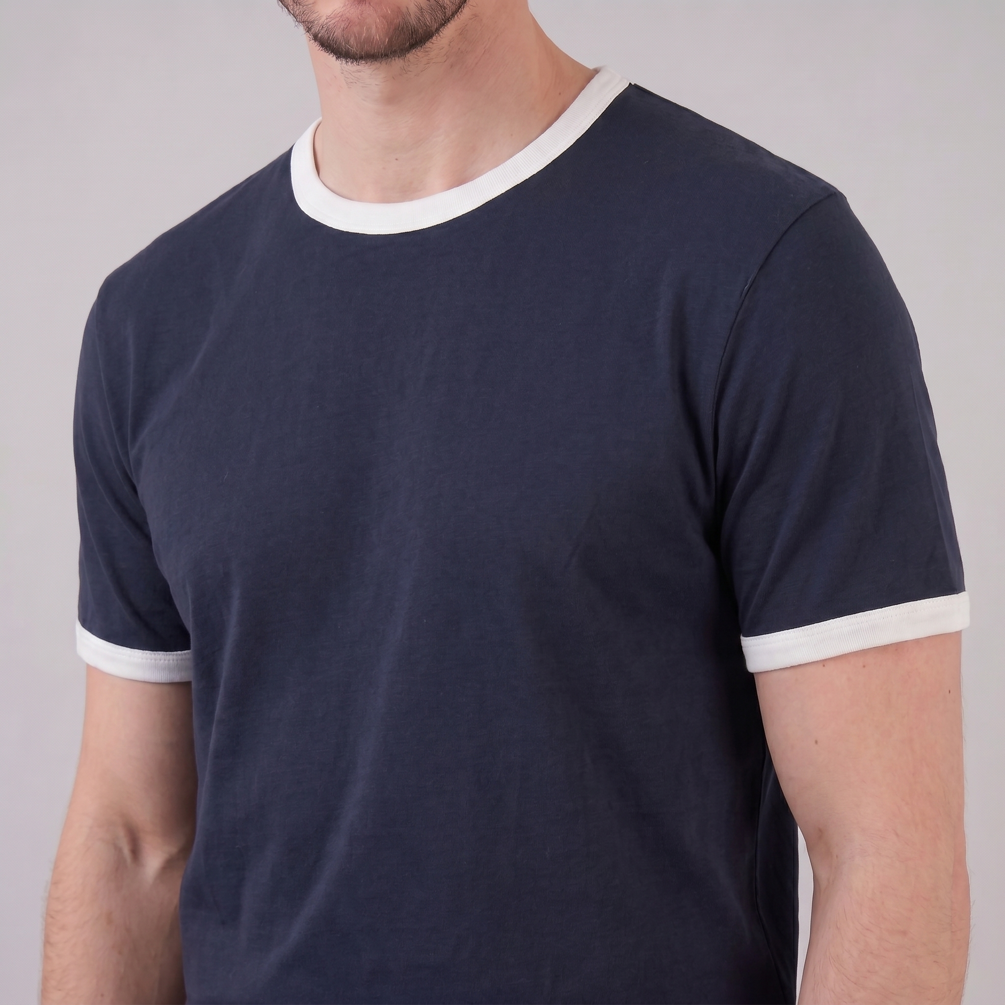 Men's Ringer T-Shirt with Contrast Trim - Casual Cotton Tee for Everyday Wear