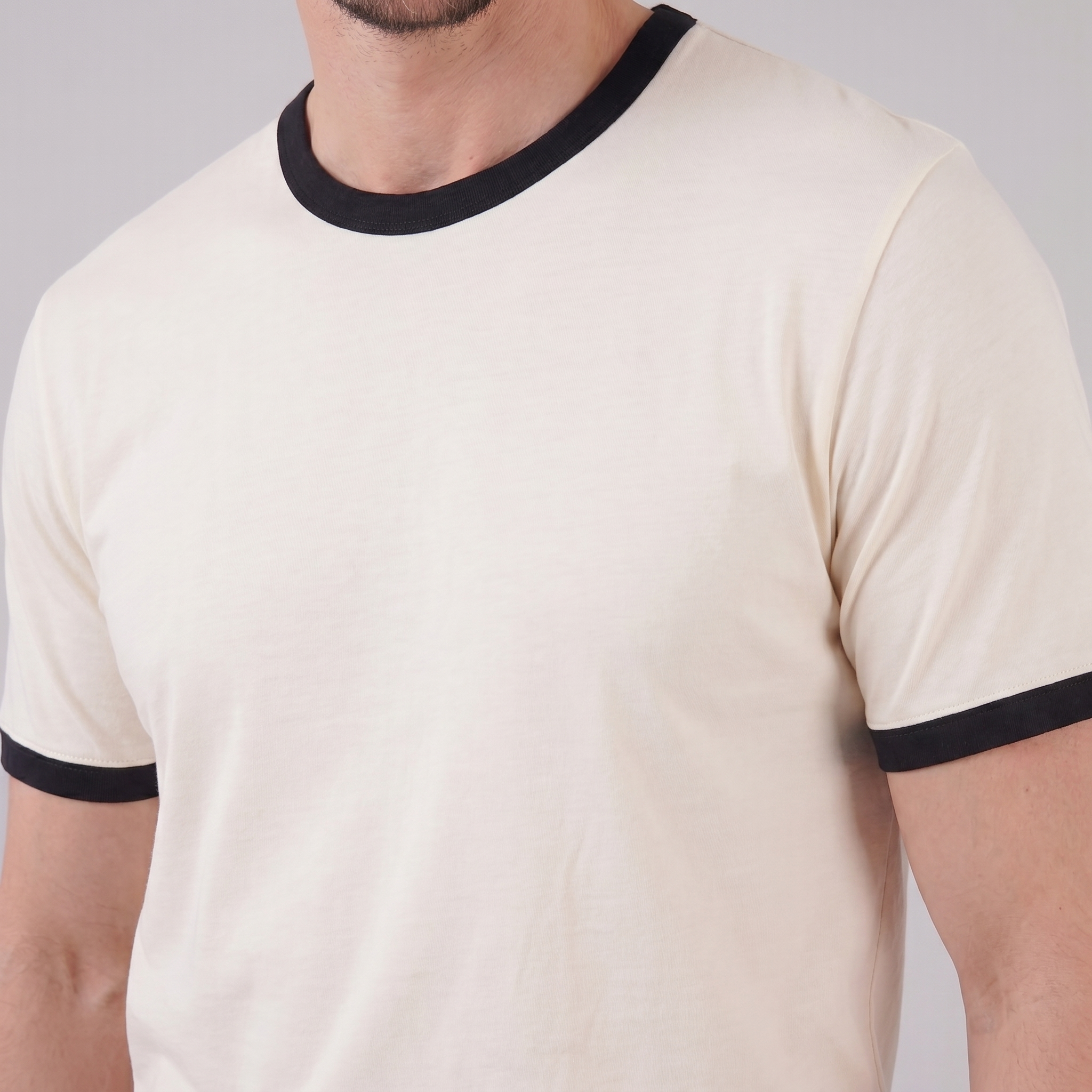 Men's Ringer T-Shirt with Contrast Trim - Casual Cotton Tee for Everyday Wear