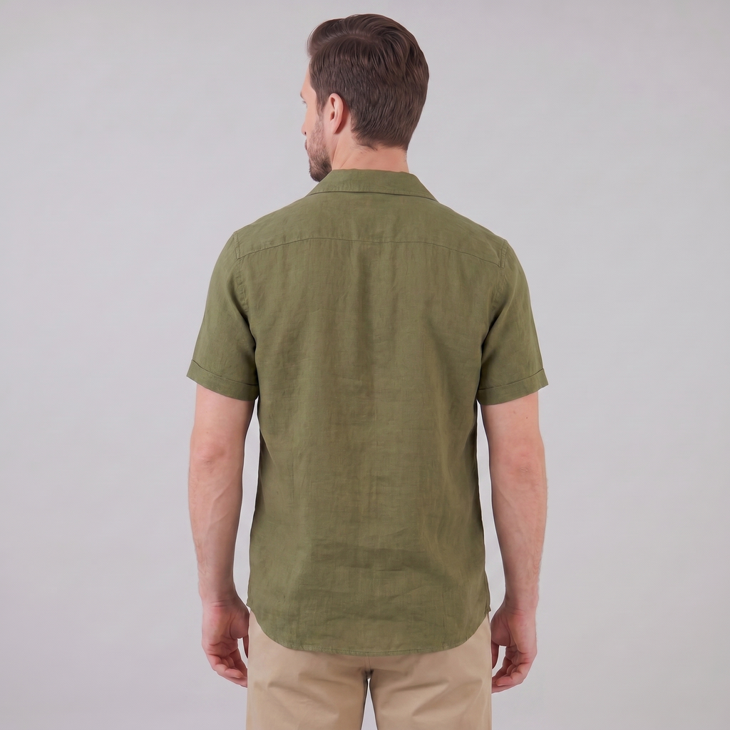 Men's Short-Sleeve Camp Collar Shirt - Lightweight Cotton for Casual Wear