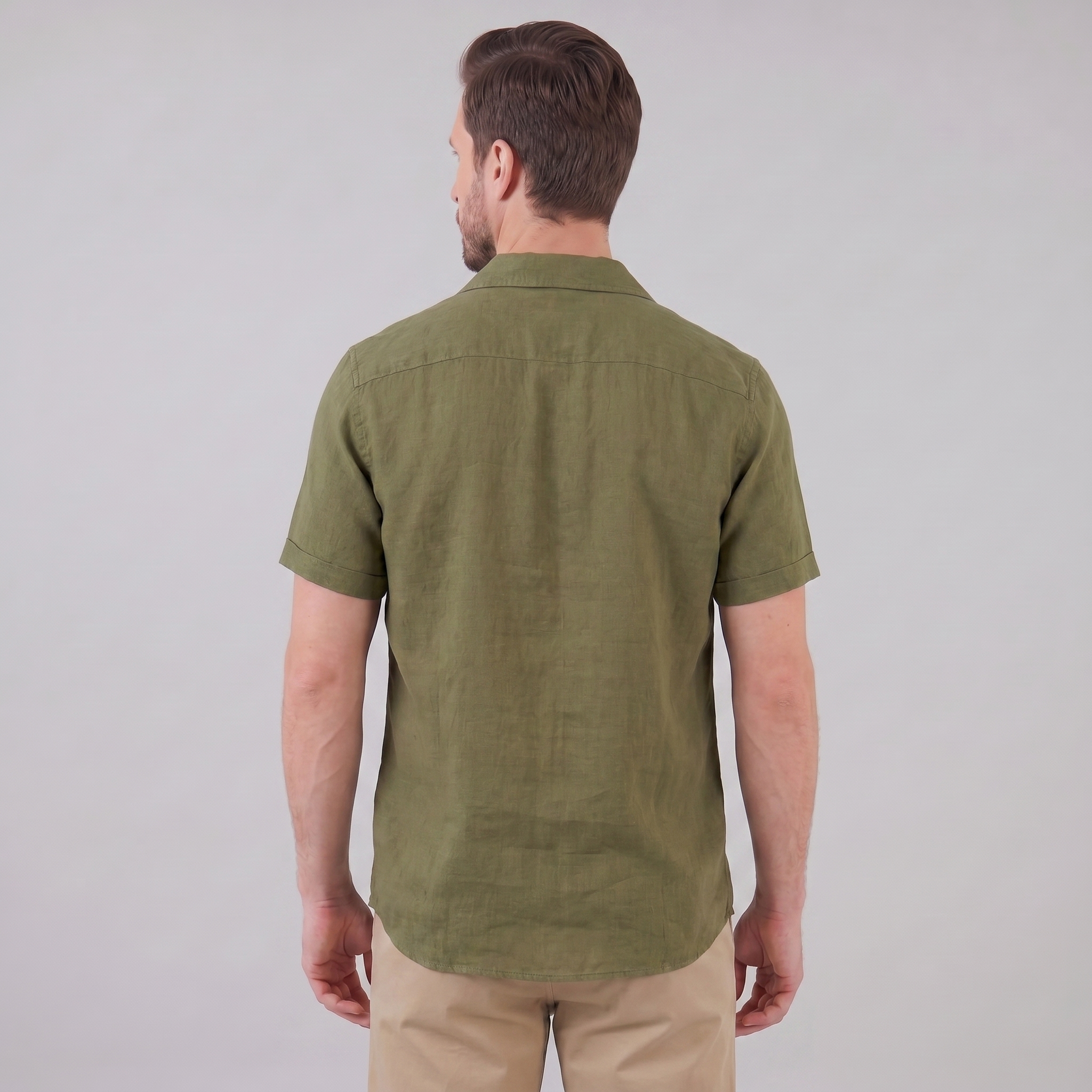 Men's Short-Sleeve Camp Collar Shirt - Lightweight Cotton for Casual Wear