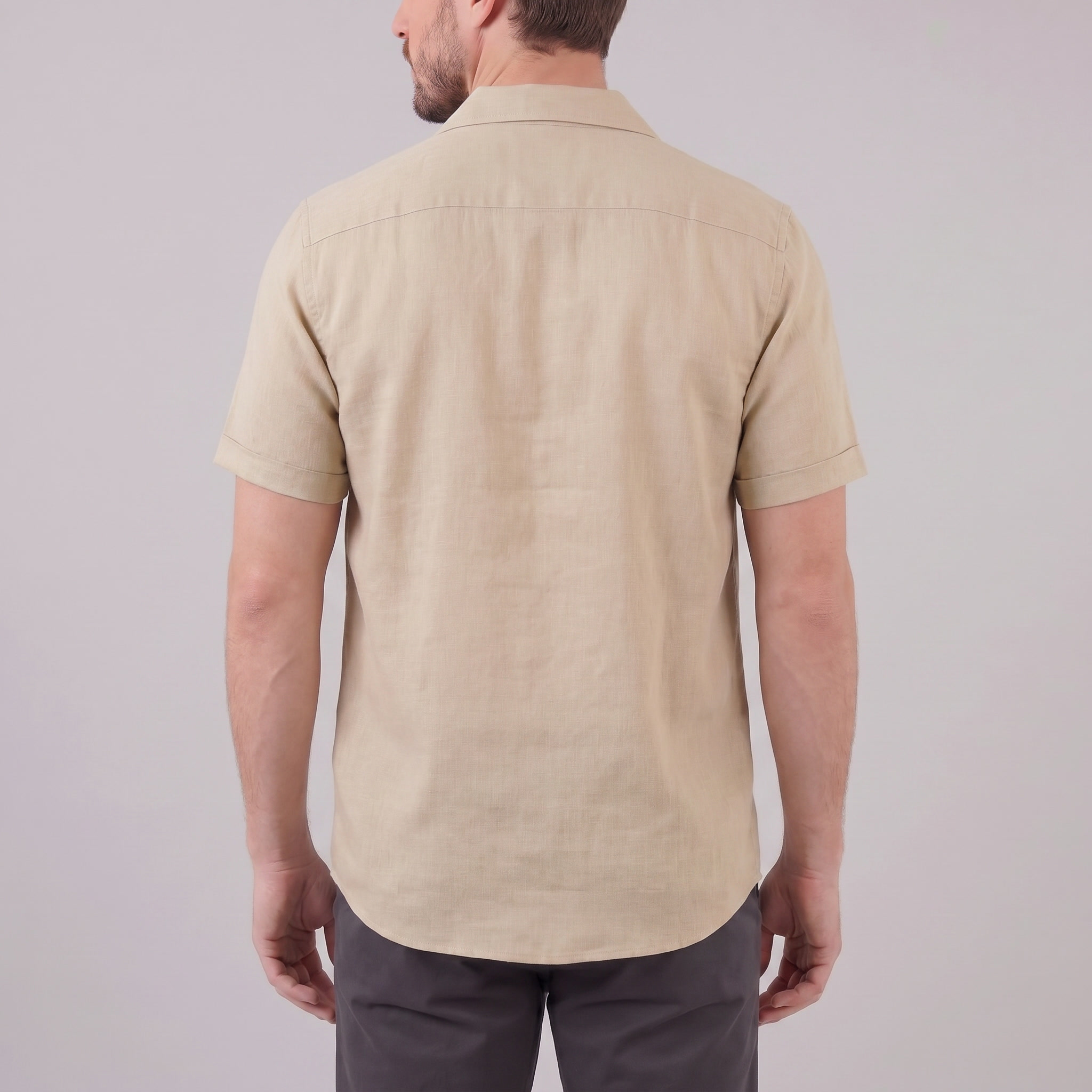 Men's Short-Sleeve Camp Collar Shirt - Lightweight Cotton for Casual Wear