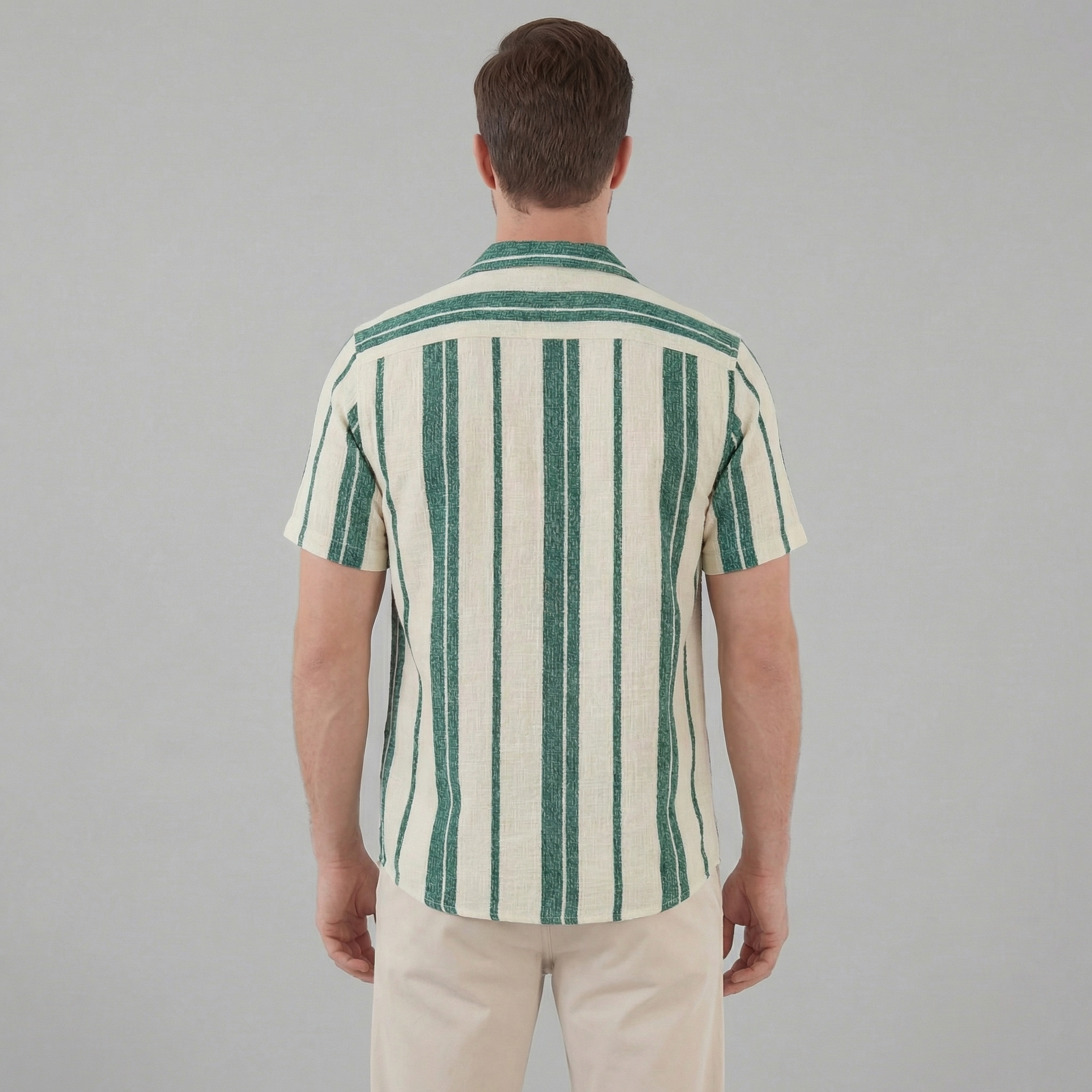 Men's Short Sleeve Cotton Button-Down Shirt for Casual Wear