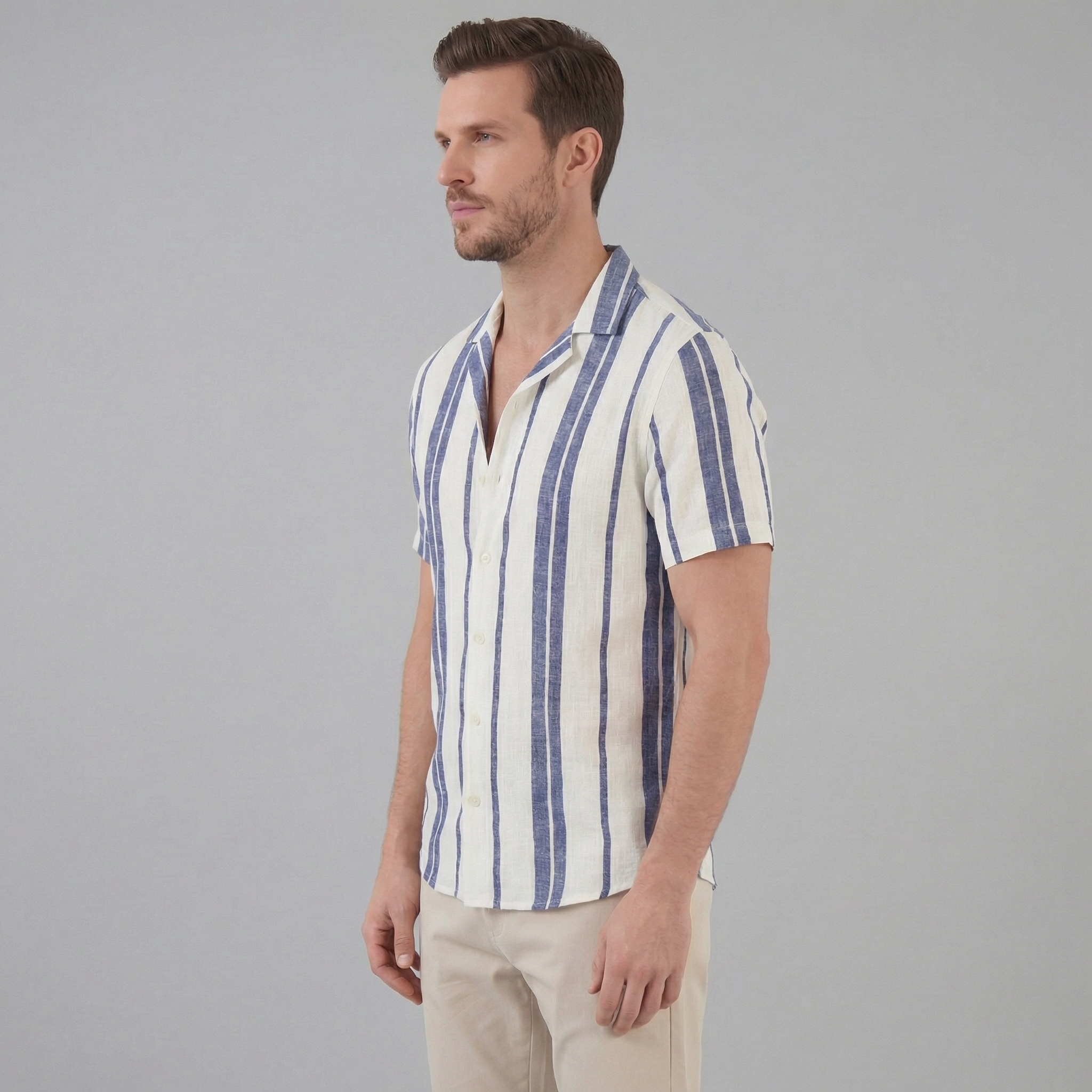 Men's Short Sleeve Cotton Button-Down Shirt for Casual Wear