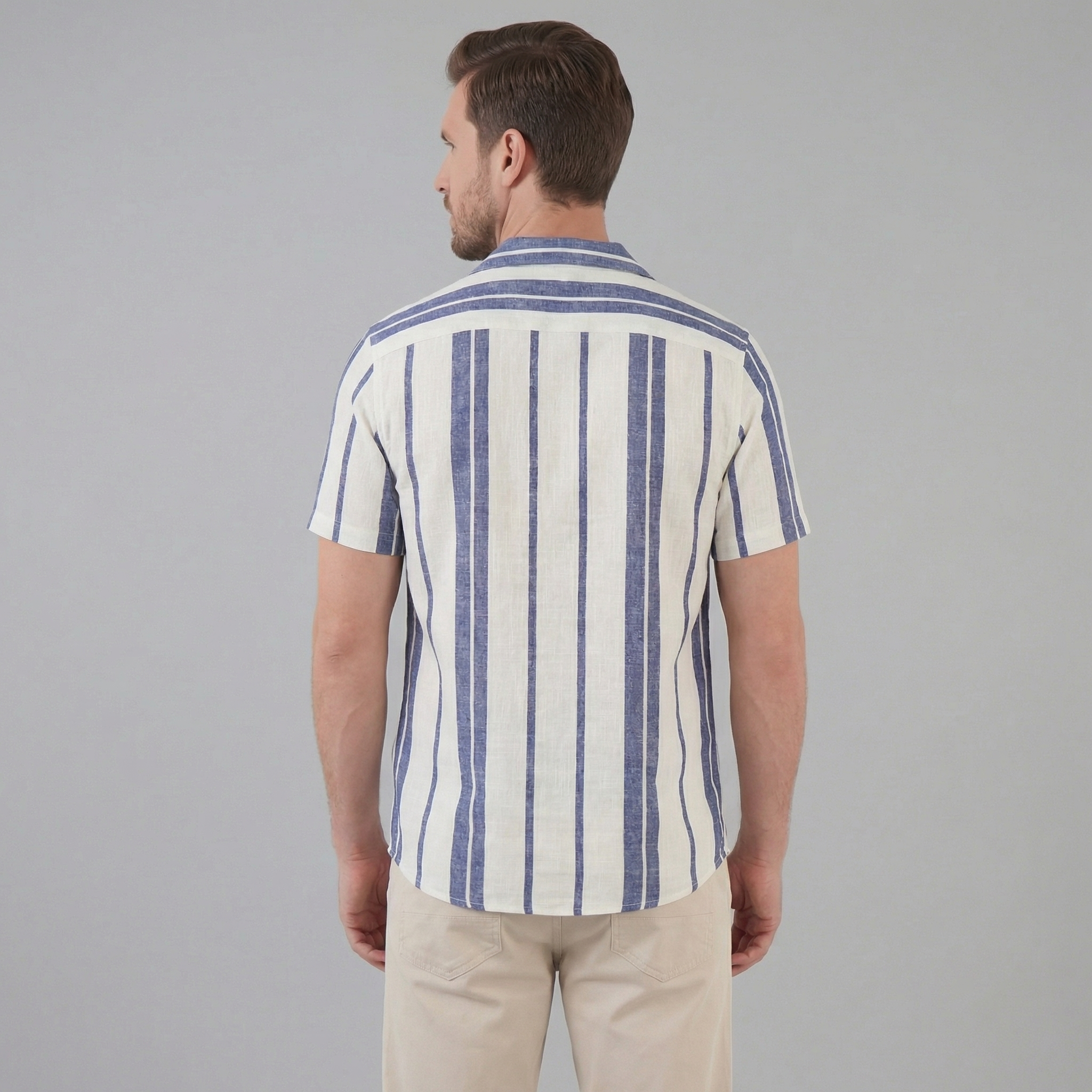 Men's Short Sleeve Cotton Button-Down Shirt for Casual Wear