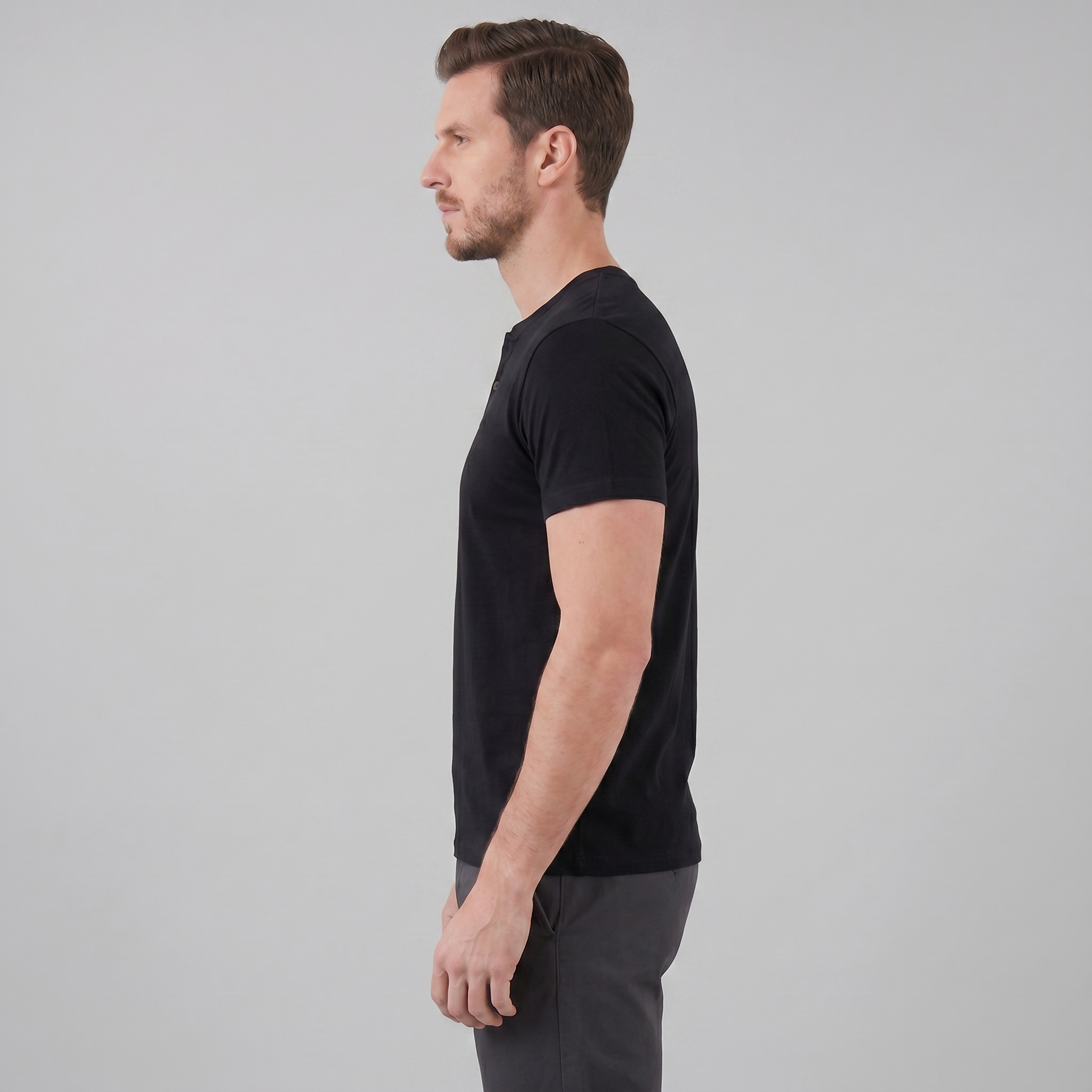 Men's Short Sleeve Cotton Henley Shirt for Casual Wear and Everyday Comfort