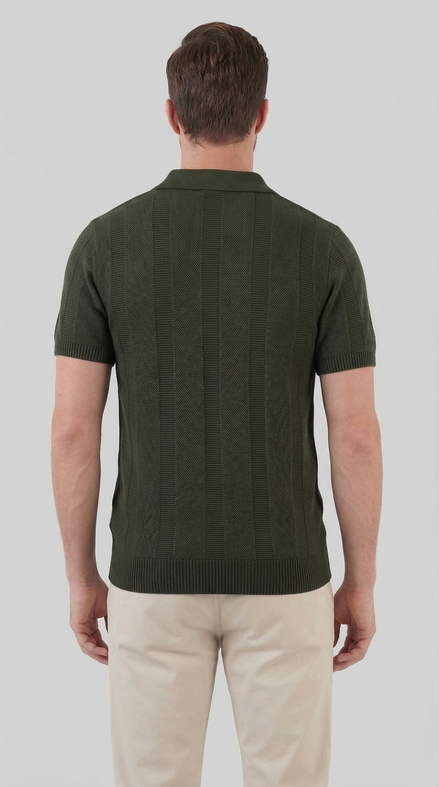 Men's Short Sleeve Knit Polo Shirt - Modern Design for Casual Wear