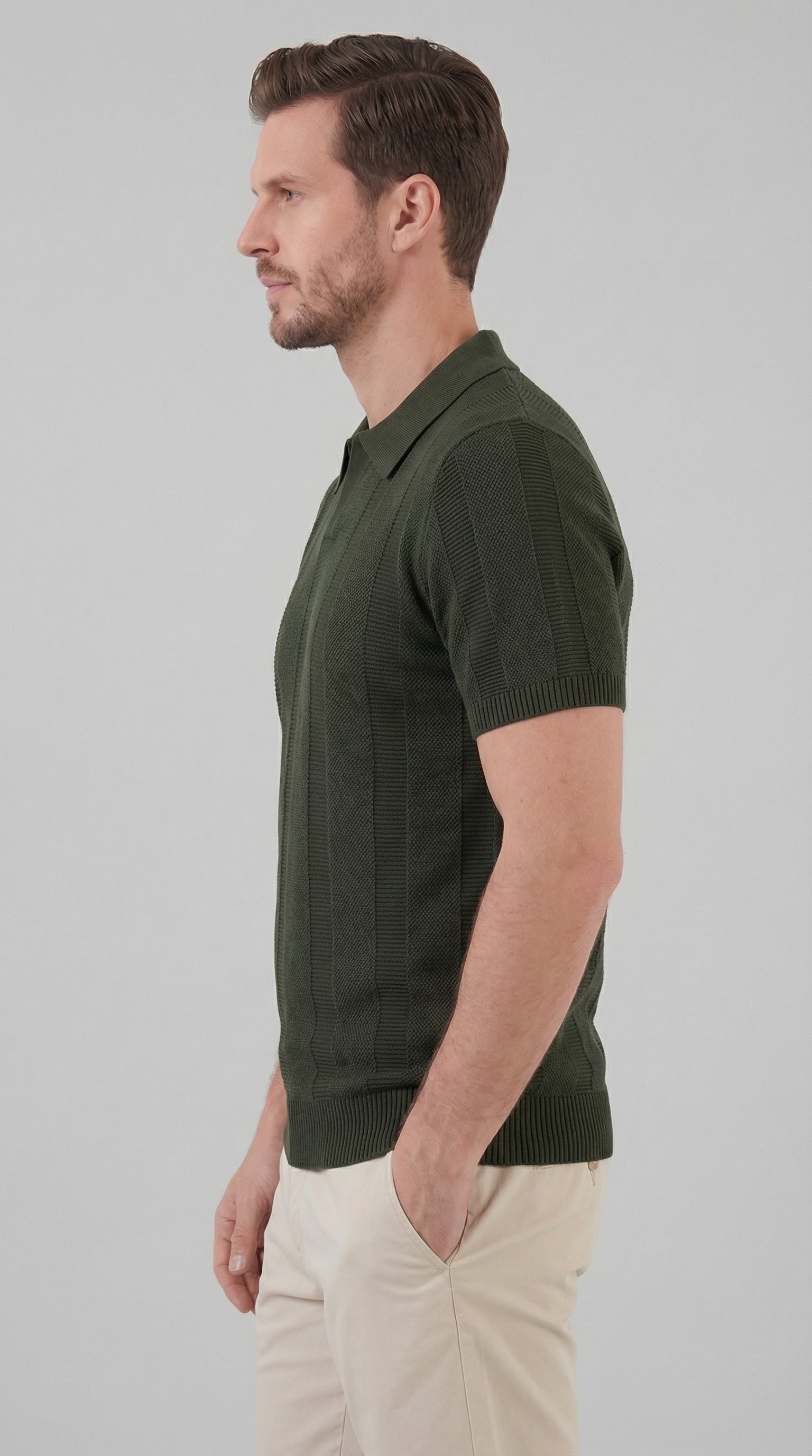 Men's Short Sleeve Knit Polo Shirt - Modern Design for Casual Wear