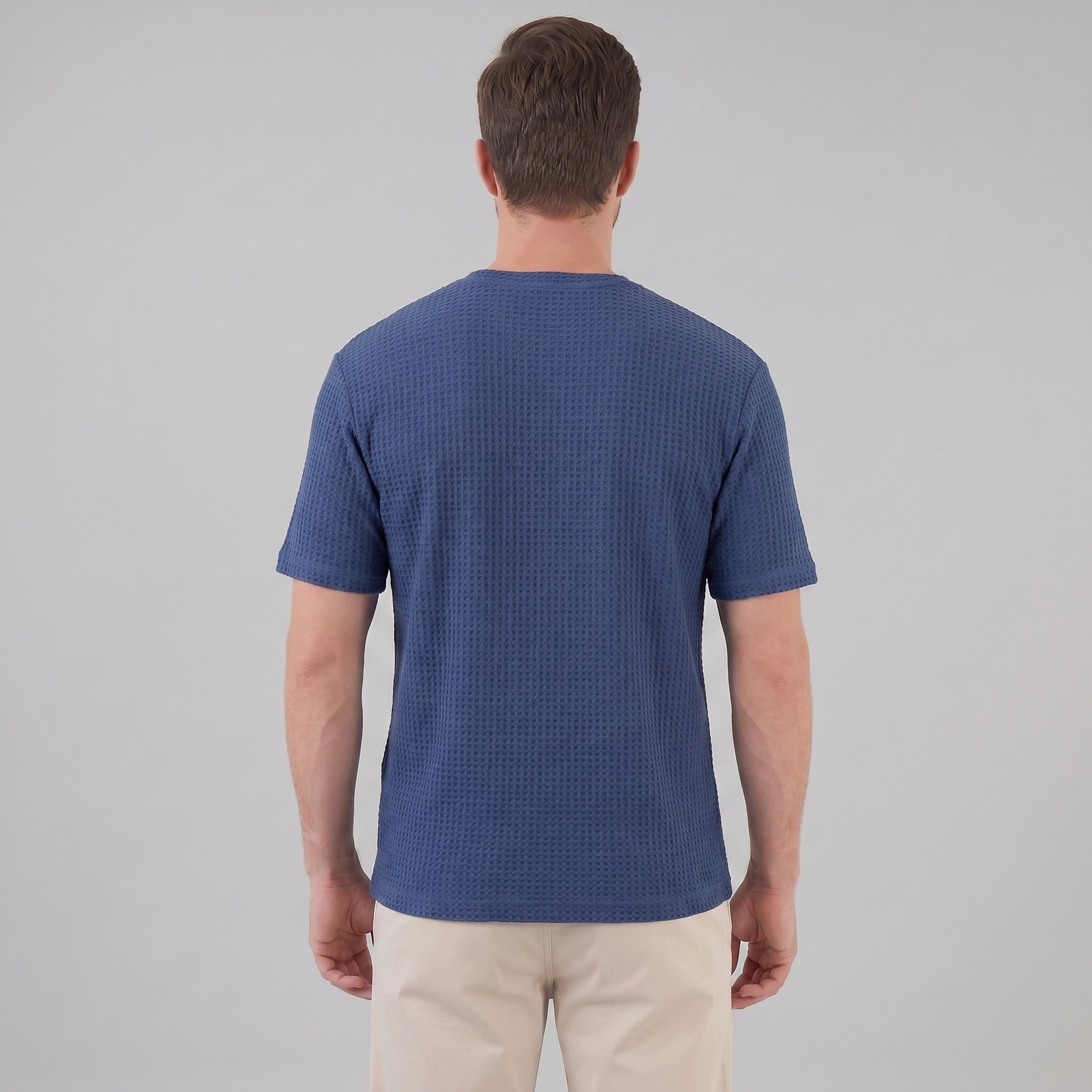Men's Structured Cotton T-Shirt for Summer Casual Wear