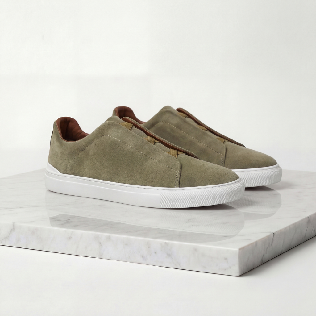 Men's Suede Sneakers Casual Style for Everyday Wear in Various Colors