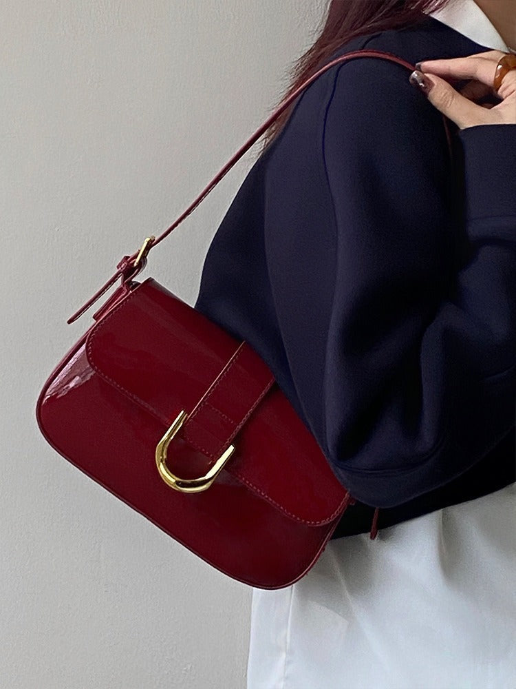 Crimson Vegan Leather Shoulder Bag Women UK – Stylish Everyday Tote, Office Wear & Smart Casual