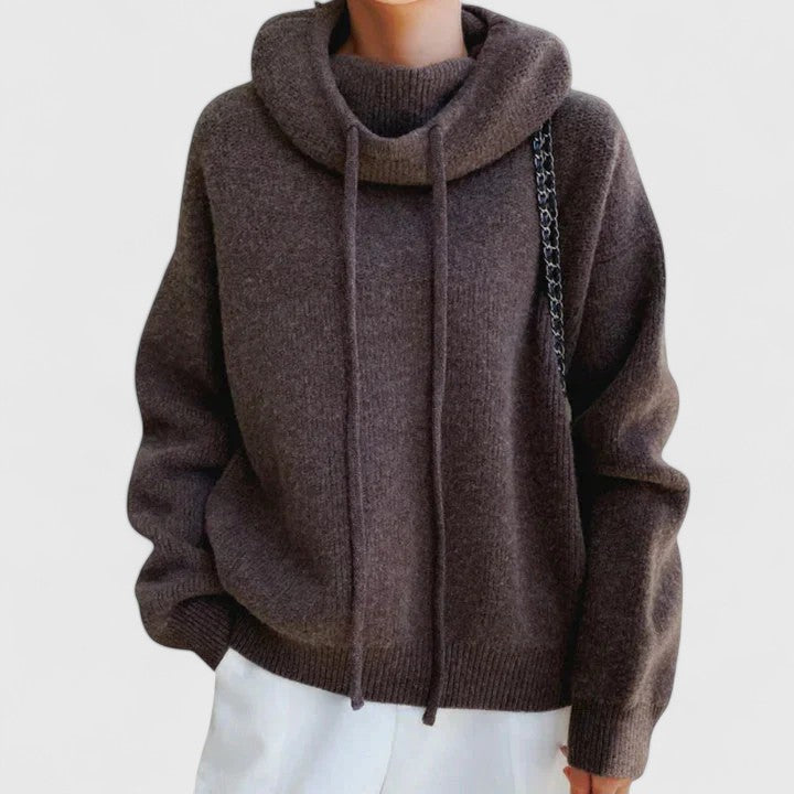 Comfortable Roll Neck Jumper in Soft Tin Knit for Casual Wear