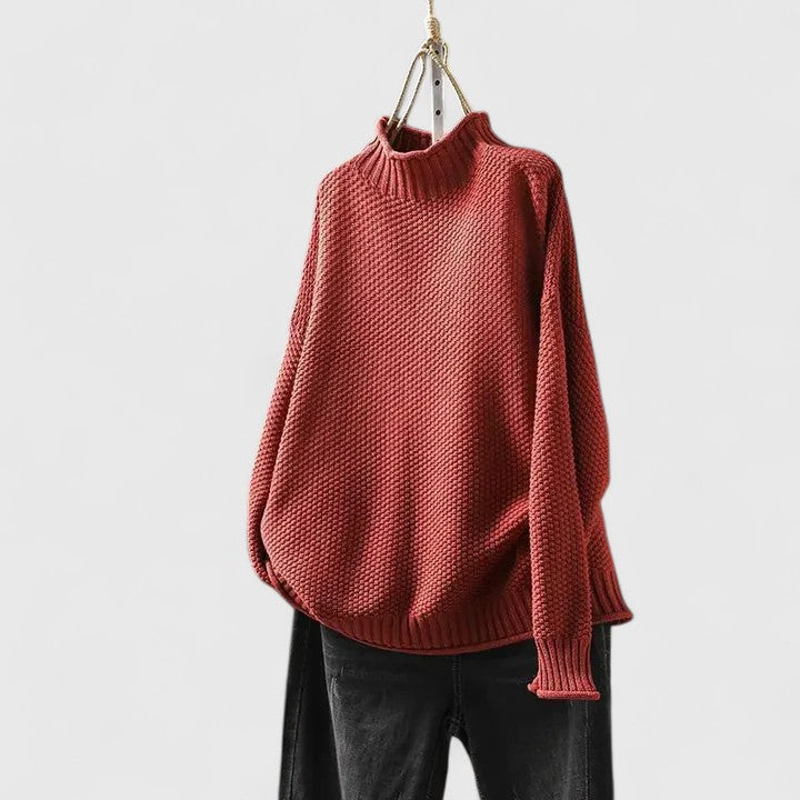 Sophisticated Women's Jumper in Soft Knit for Casual or Office Wear